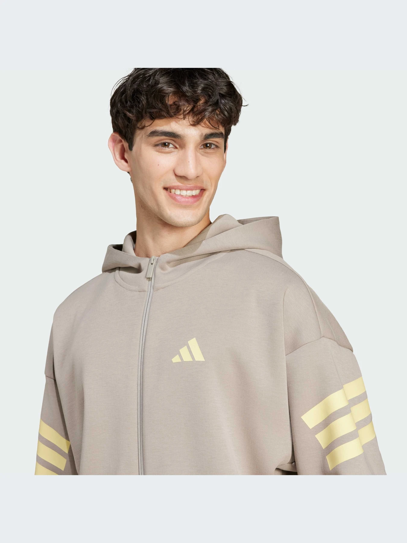 Худи и свитшоты Adidas модель JD4832-KZ Худи и свитшоты Adidas модель JD4832-KZ Фото