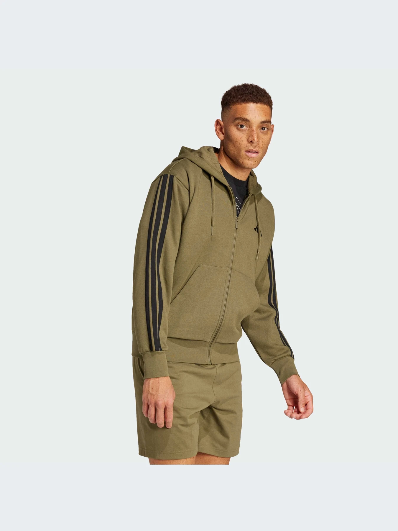 Худи и свитшоты Adidas модель JD1864-KZ Худи и свитшоты Adidas модель JD1864-KZ Фото