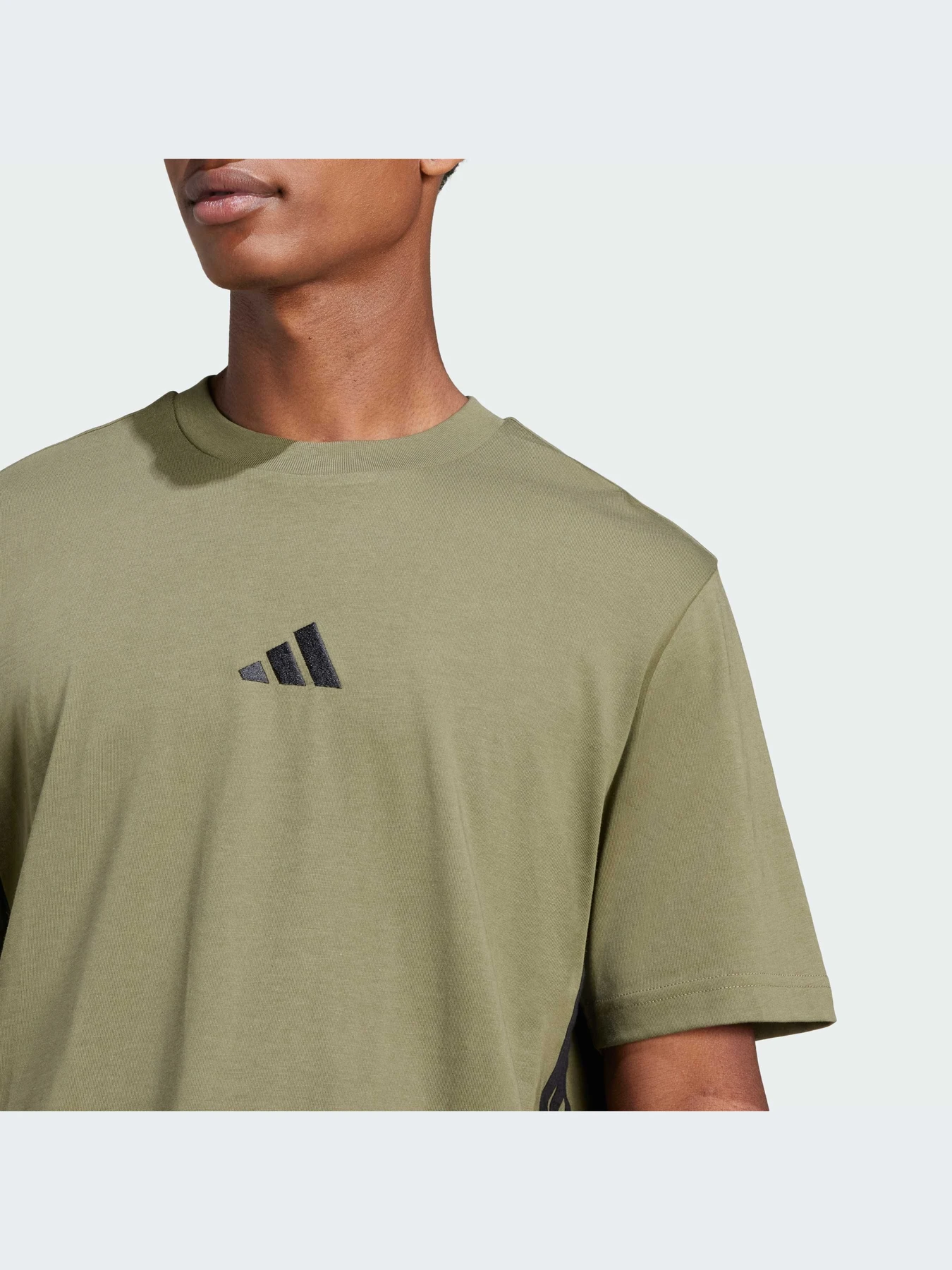 Футболки и поло Adidas модель JE6391-KZ Футболки и поло Adidas модель JE6391-KZ Фото