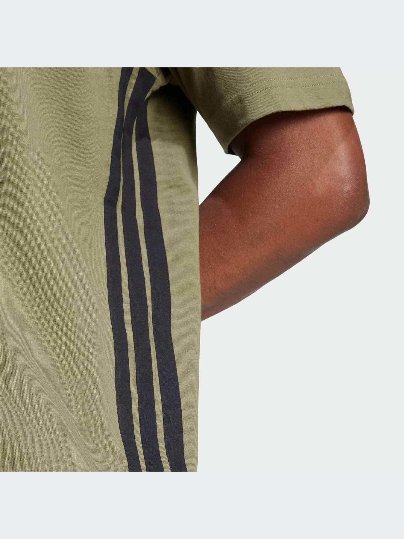 Футболки и поло Adidas модель JE6391-KZ Футболки и поло Adidas модель JE6391-KZ Фото