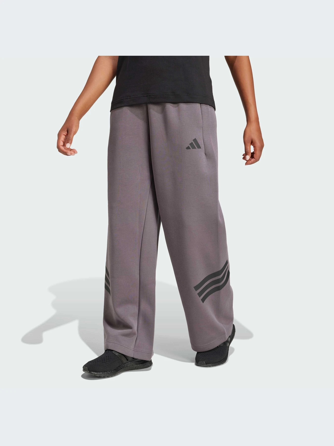Брюки Adidas модель JE0154-KZ Брюки Adidas модель JE0154-KZ Фото