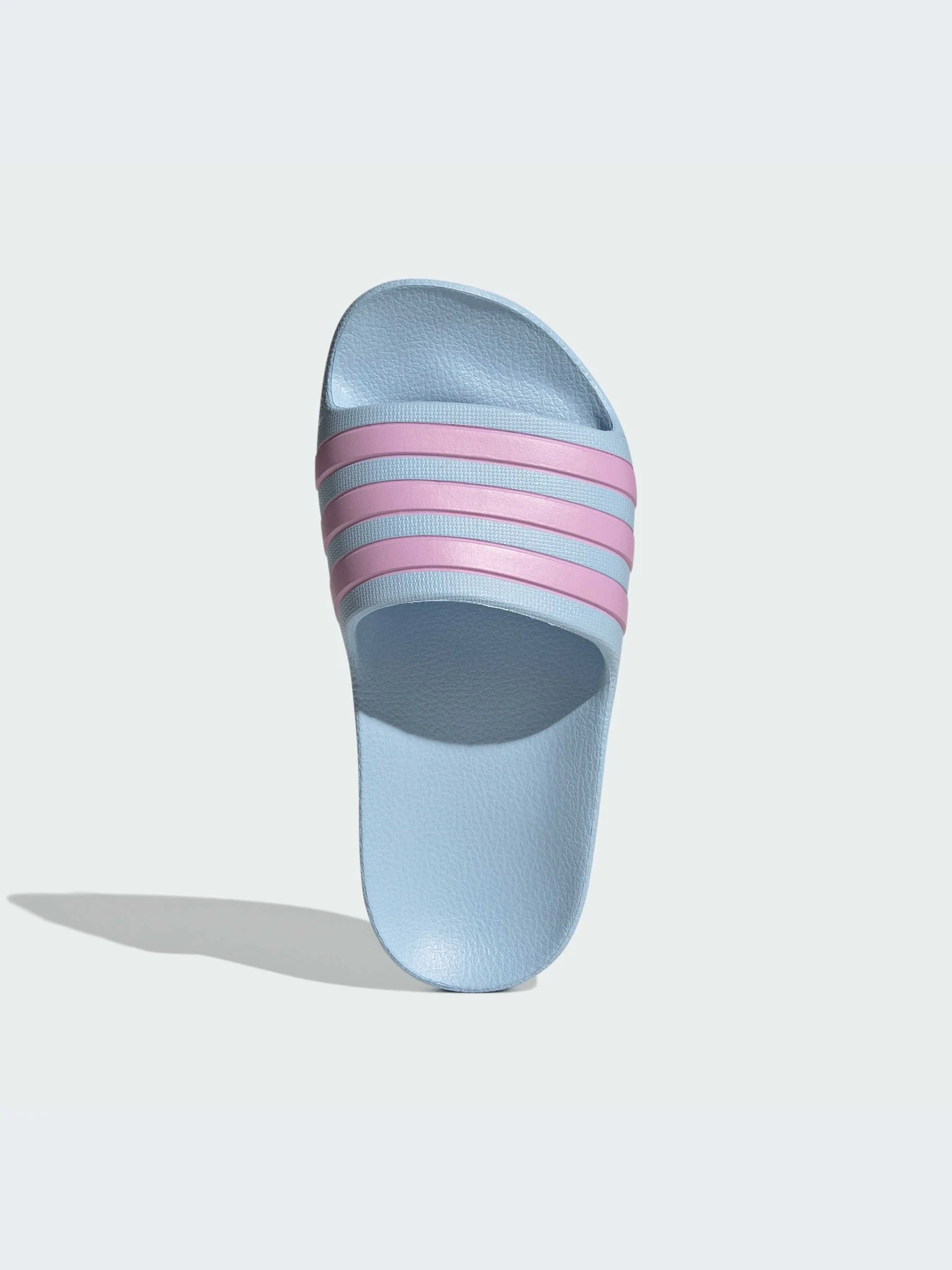 Шлёпанцы Adidas Adilette модель JP5773-KZ Шлёпанцы Adidas Adilette модель JP5773-KZ Фото
