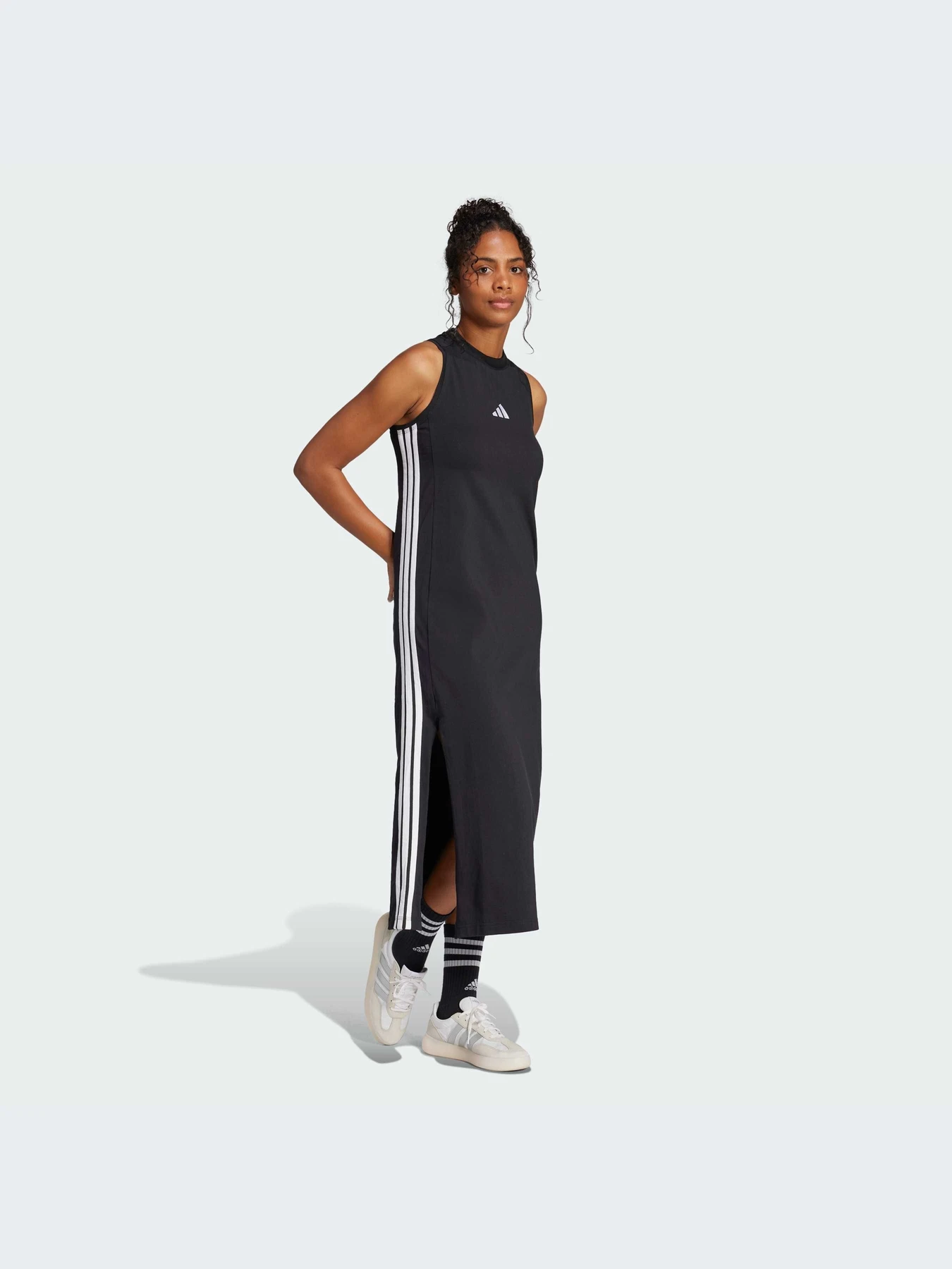 Платья Adidas модель JE1208-KZ Платья Adidas модель JE1208-KZ Фото