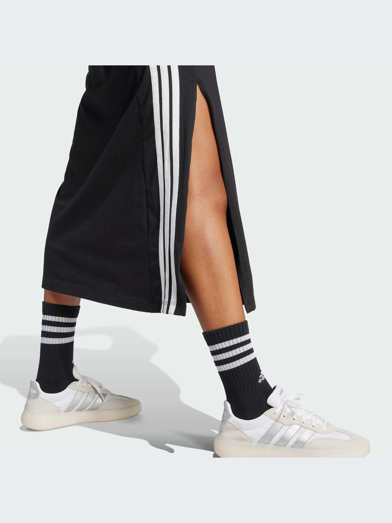 Платья Adidas модель JE1208-KZ Платья Adidas модель JE1208-KZ Фото