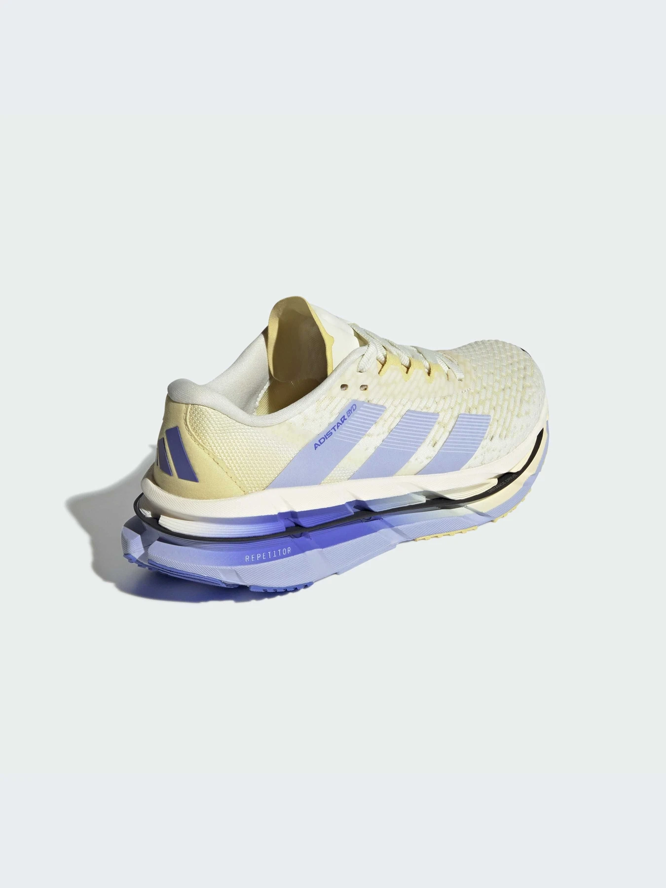 Кроссовки Adidas модель JI1227-KZ Кроссовки Adidas модель JI1227-KZ Фото