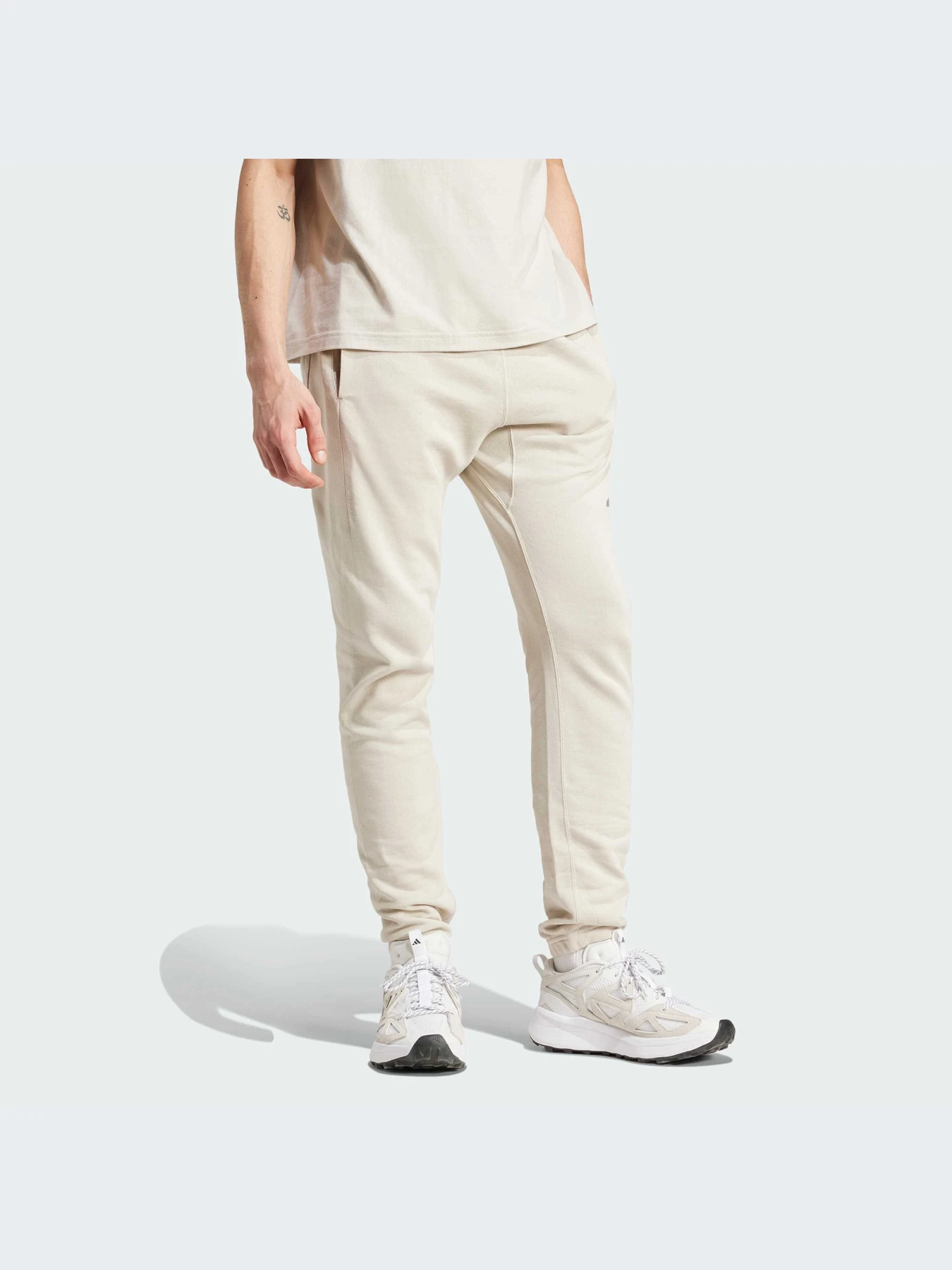 Брюки Adidas модель JI6390-KZ Брюки Adidas модель JI6390-KZ Фото