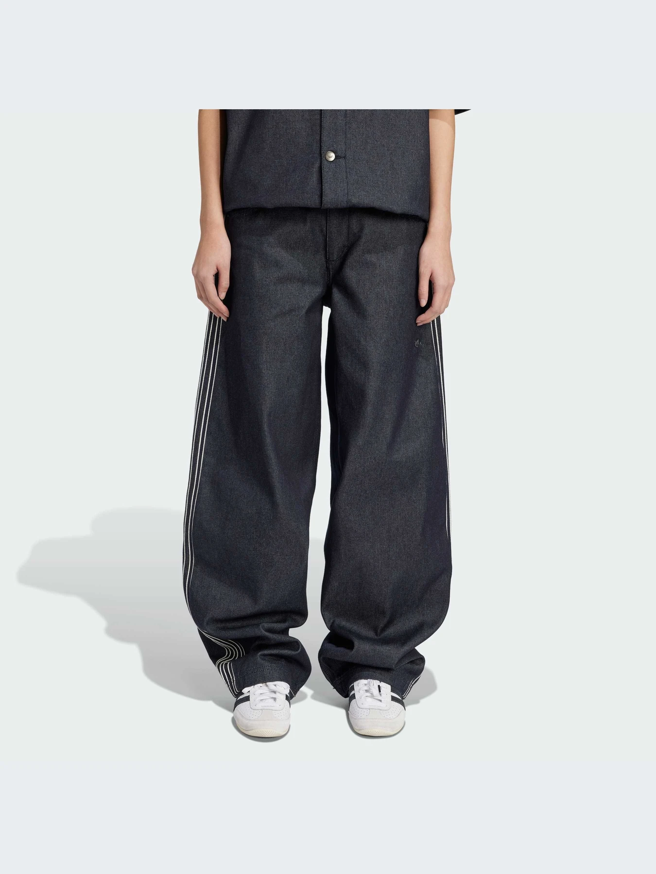 Брюки Adidas модель JJ3145-KZ Брюки Adidas модель JJ3145-KZ Фото