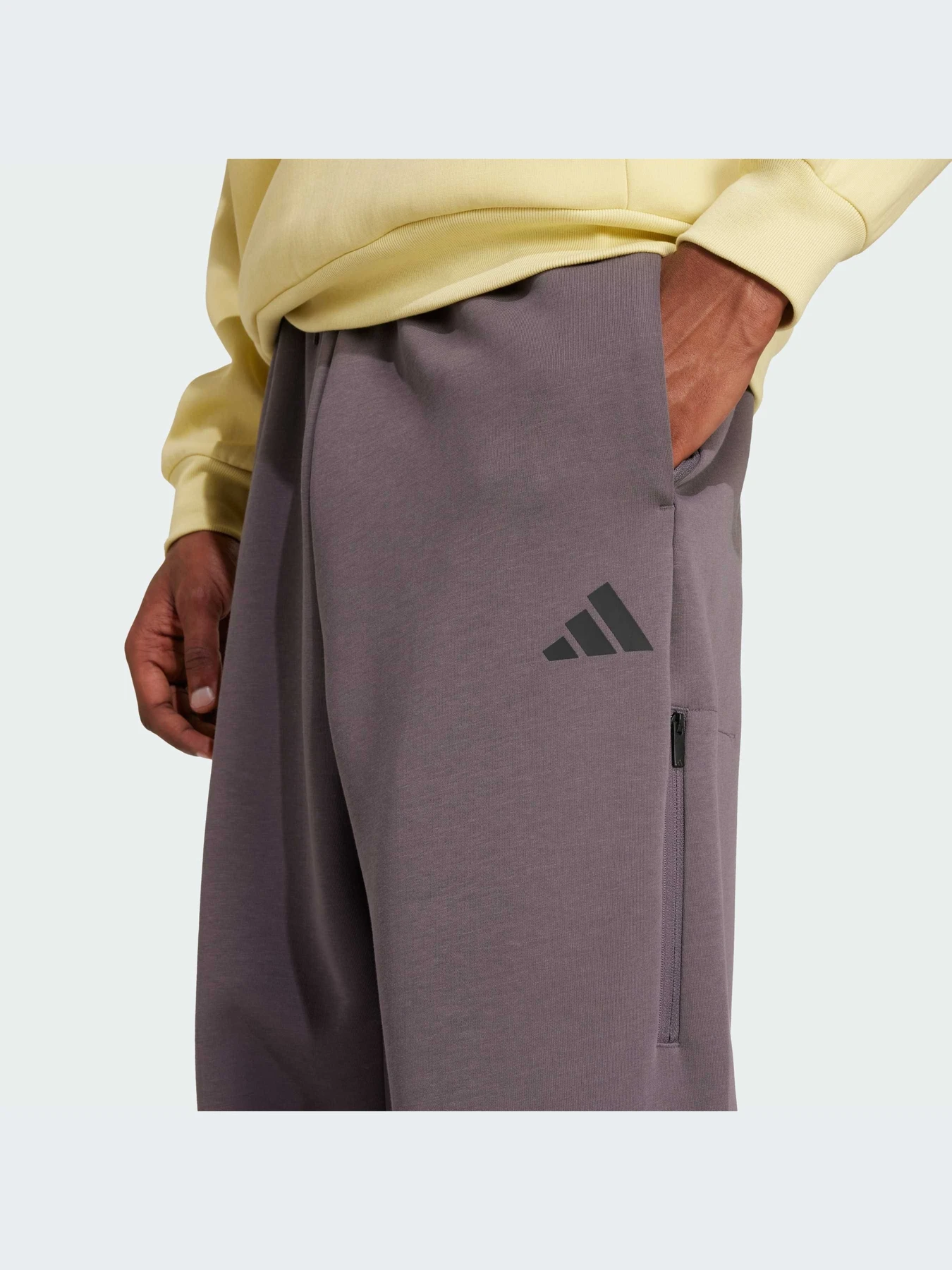 Брюки Adidas модель JI8780-KZ Брюки Adidas модель JI8780-KZ Фото