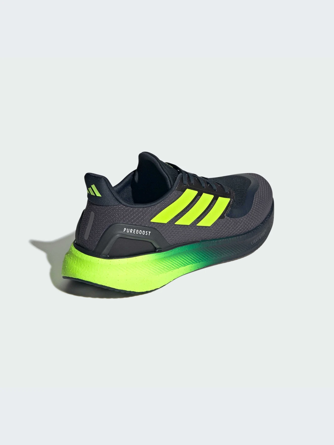 Кроссовки Adidas PureBoost модель JH6446-KZ Кроссовки Adidas PureBoost модель JH6446-KZ Фото