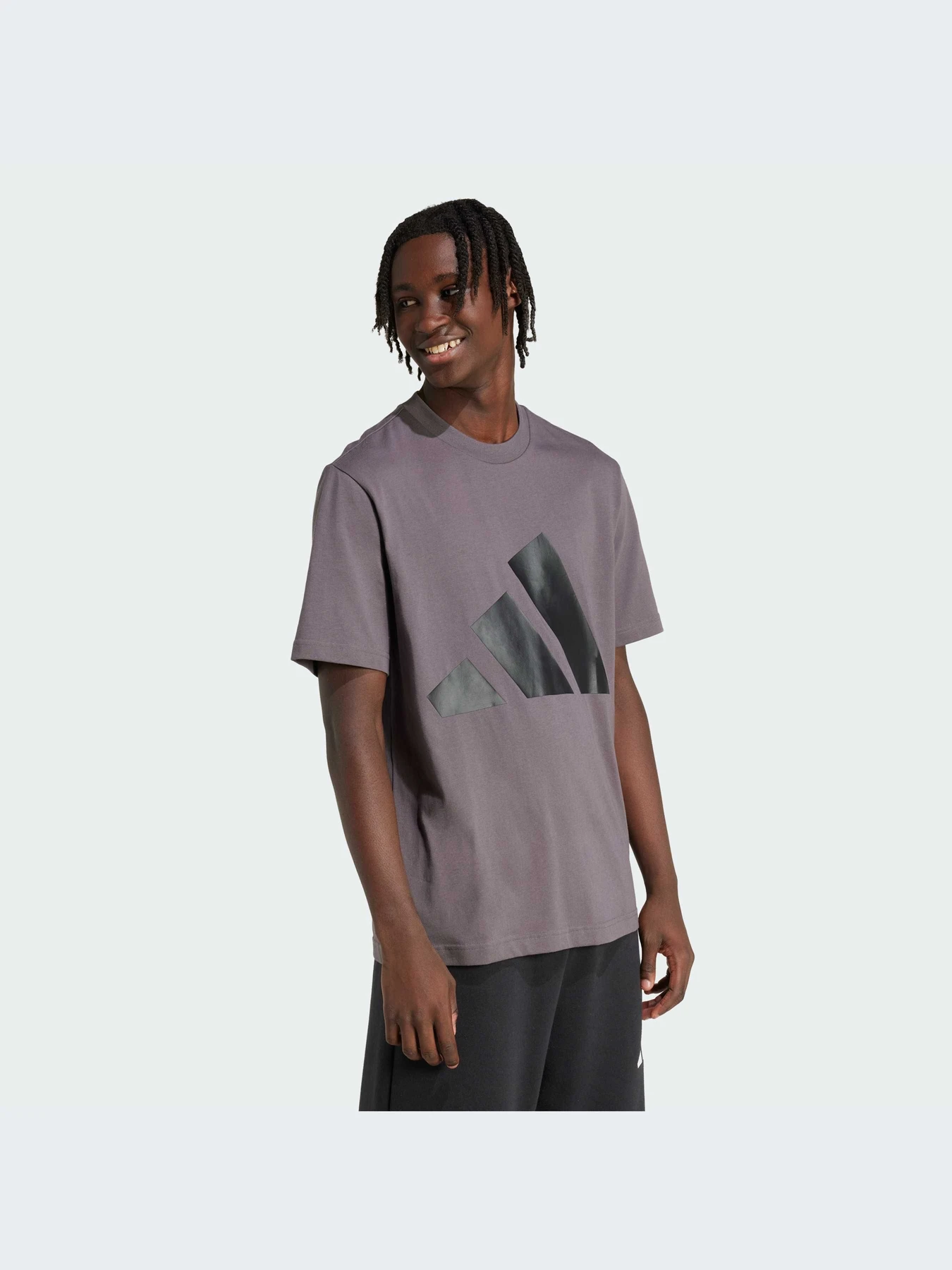 Футболки и поло Adidas модель JE8936-KZ Футболки и поло Adidas модель JE8936-KZ Фото
