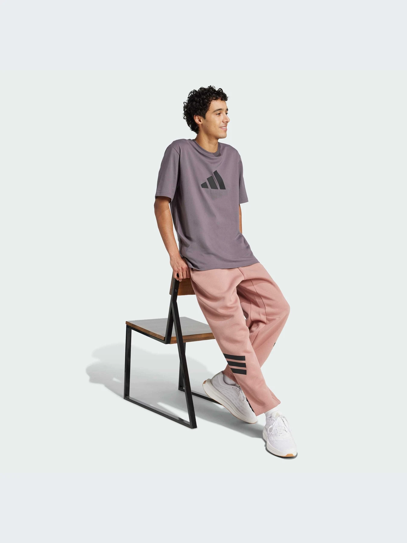 Футболки и поло Adidas Icons модель JD4921-KZ Футболки и поло Adidas Icons модель JD4921-KZ Фото