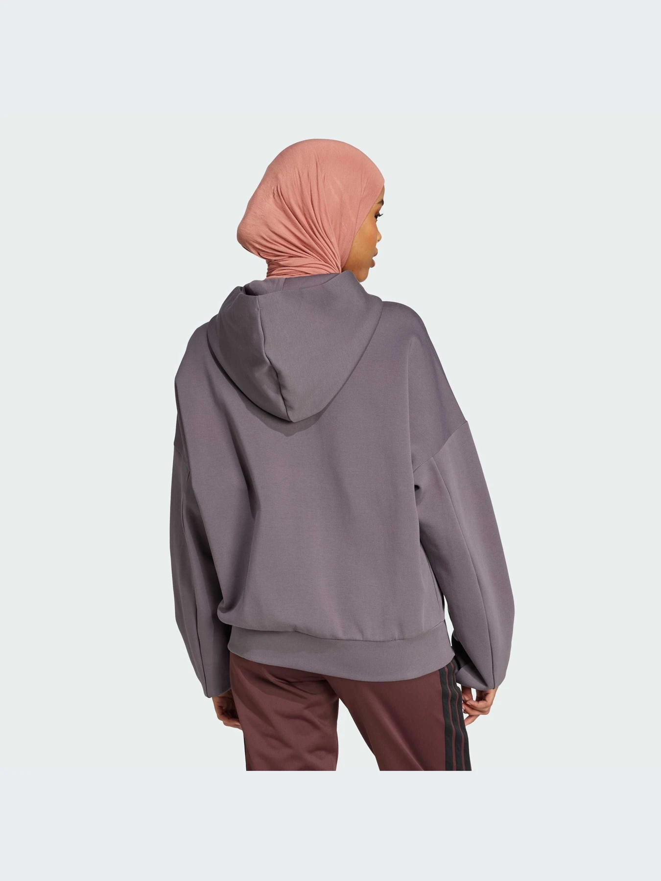 Худи и свитшоты Adidas модель JE3995-KZ Худи и свитшоты Adidas модель JE3995-KZ Фото