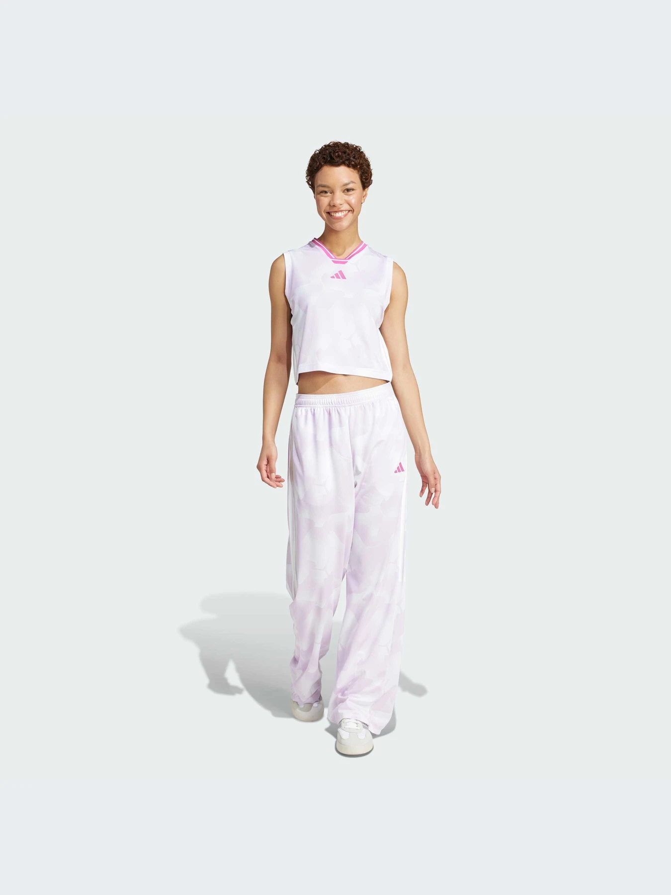 Футболки и поло Adidas модель JG4113-KZ Футболки и поло Adidas модель JG4113-KZ Фото
