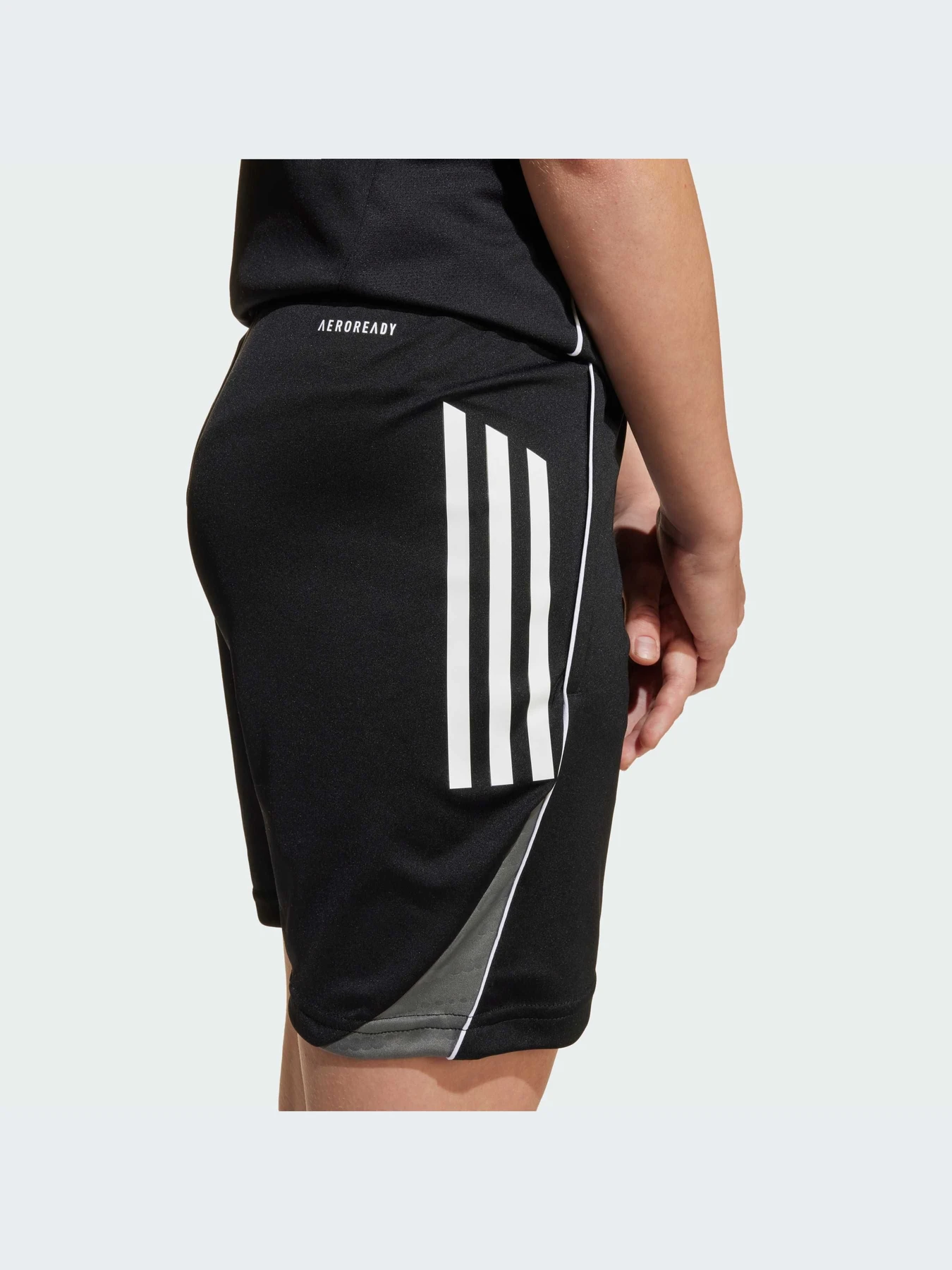 Шорты Adidas Tiro модель IW0443-KZ Шорты Adidas Tiro модель IW0443-KZ Фото