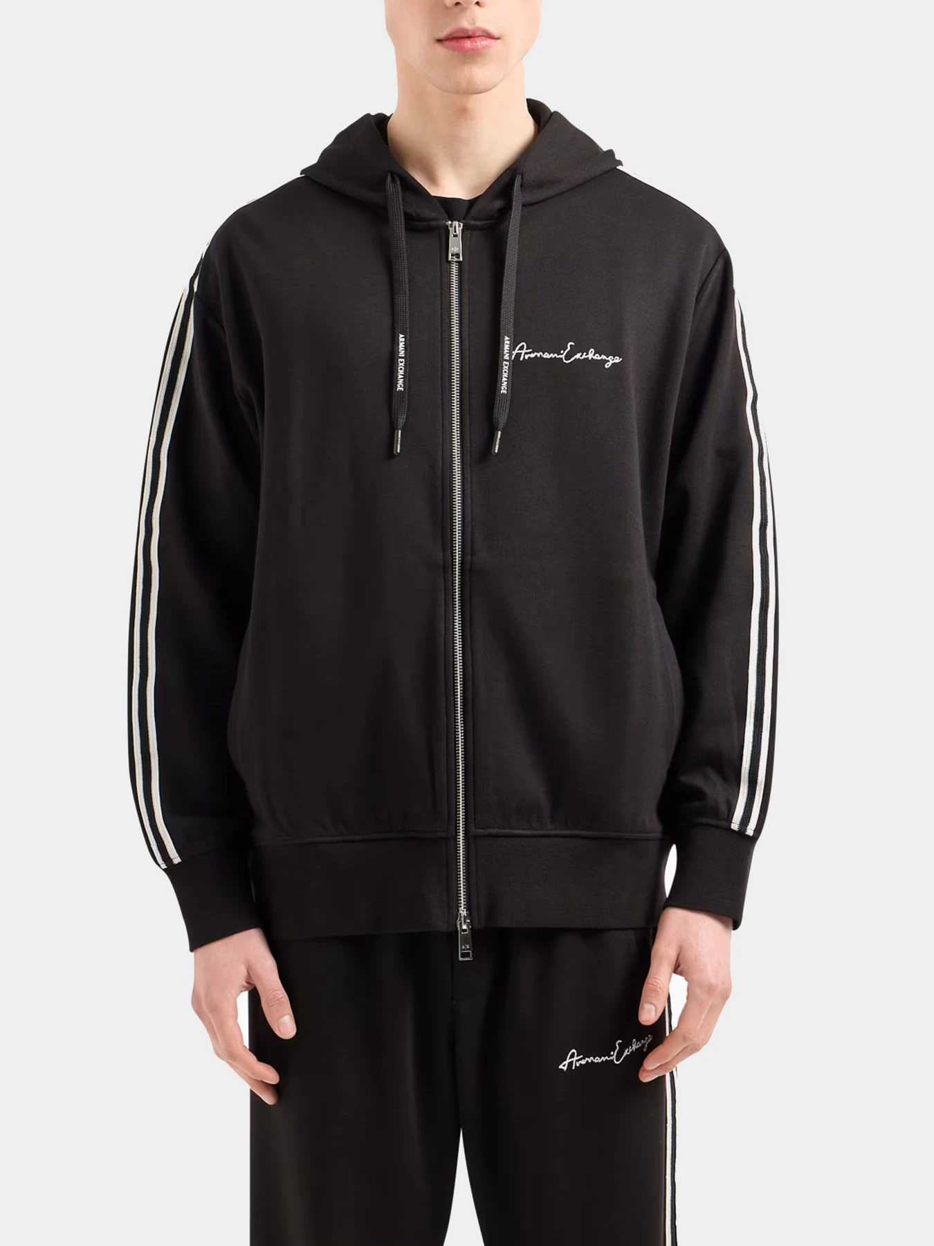 Худи и свитшоты Armani Exchange модель 8NZMSH-Z9N1Z-UB100 Худи и свитшоты Armani Exchange модель 8NZMSH-Z9N1Z-UB100 Фото