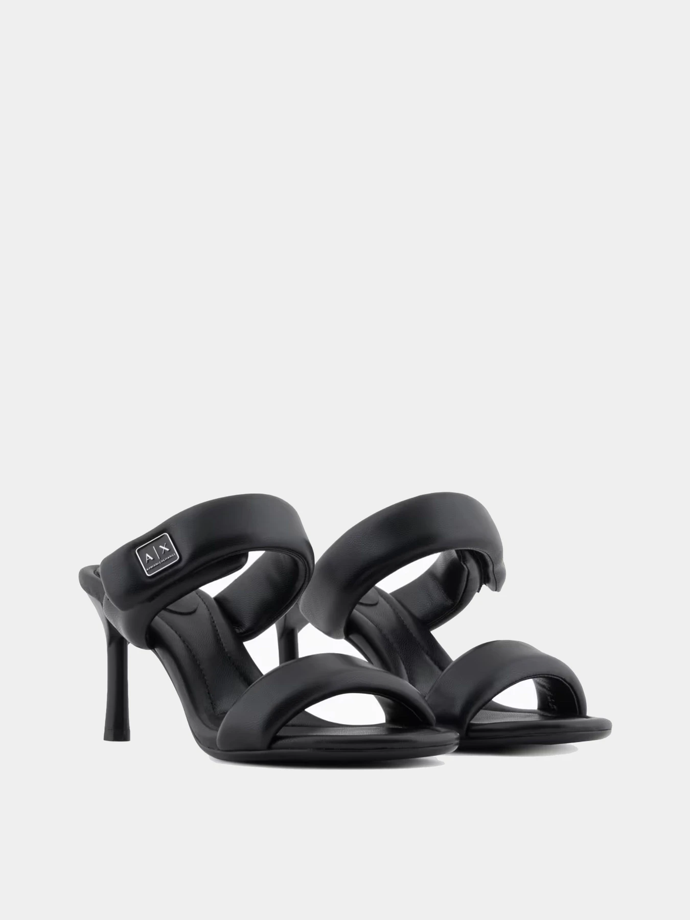 Шлёпанцы Armani Exchange модель XDP060-XV926-00002 Фото
