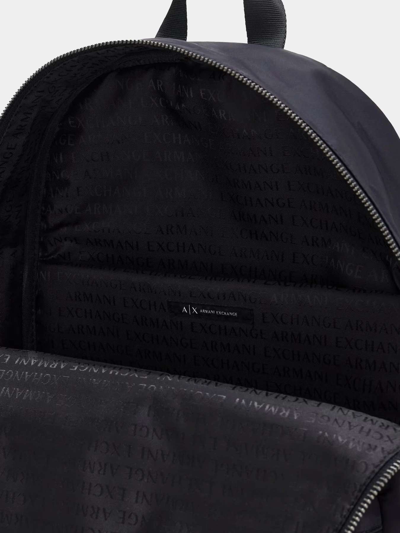 Рюкзаки Armani Exchange модель XM000030-AF15129-UB101 Рюкзаки Armani Exchange модель XM000030-AF15129-UB101 Фото