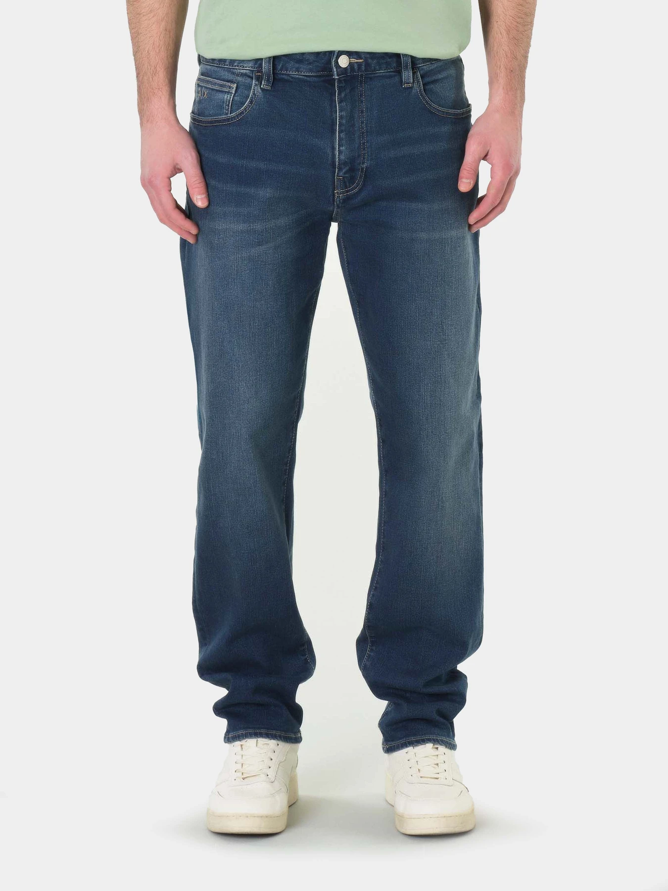 Джинсы Armani Exchange модель XM000049-AF14266-MB001 Джинсы Armani Exchange модель XM000049-AF14266-MB001 Фото