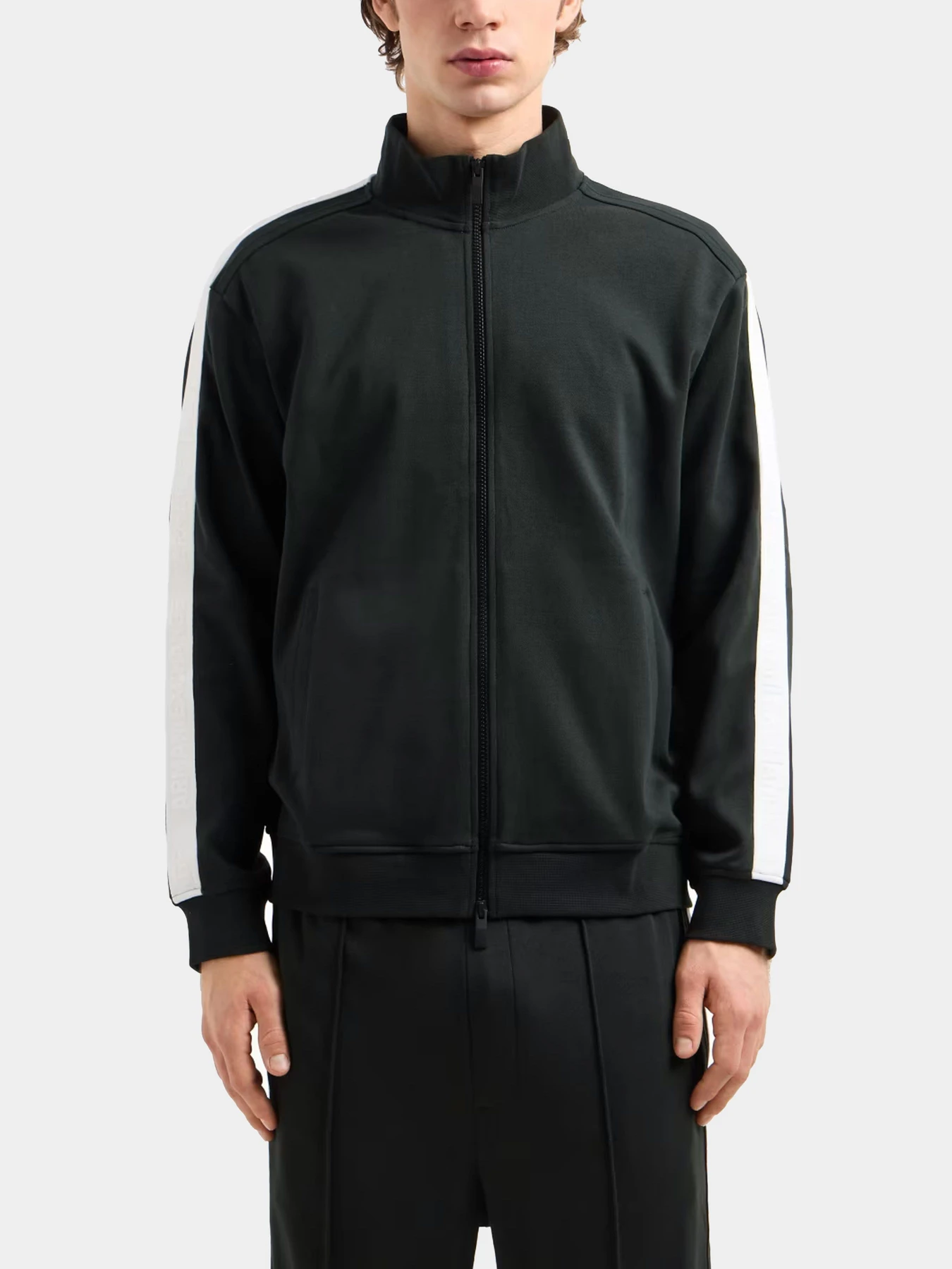 Худи и свитшоты Armani Exchange модель XM000311-AF10365-UB001 Худи и свитшоты Armani Exchange модель XM000311-AF10365-UB001 Фото