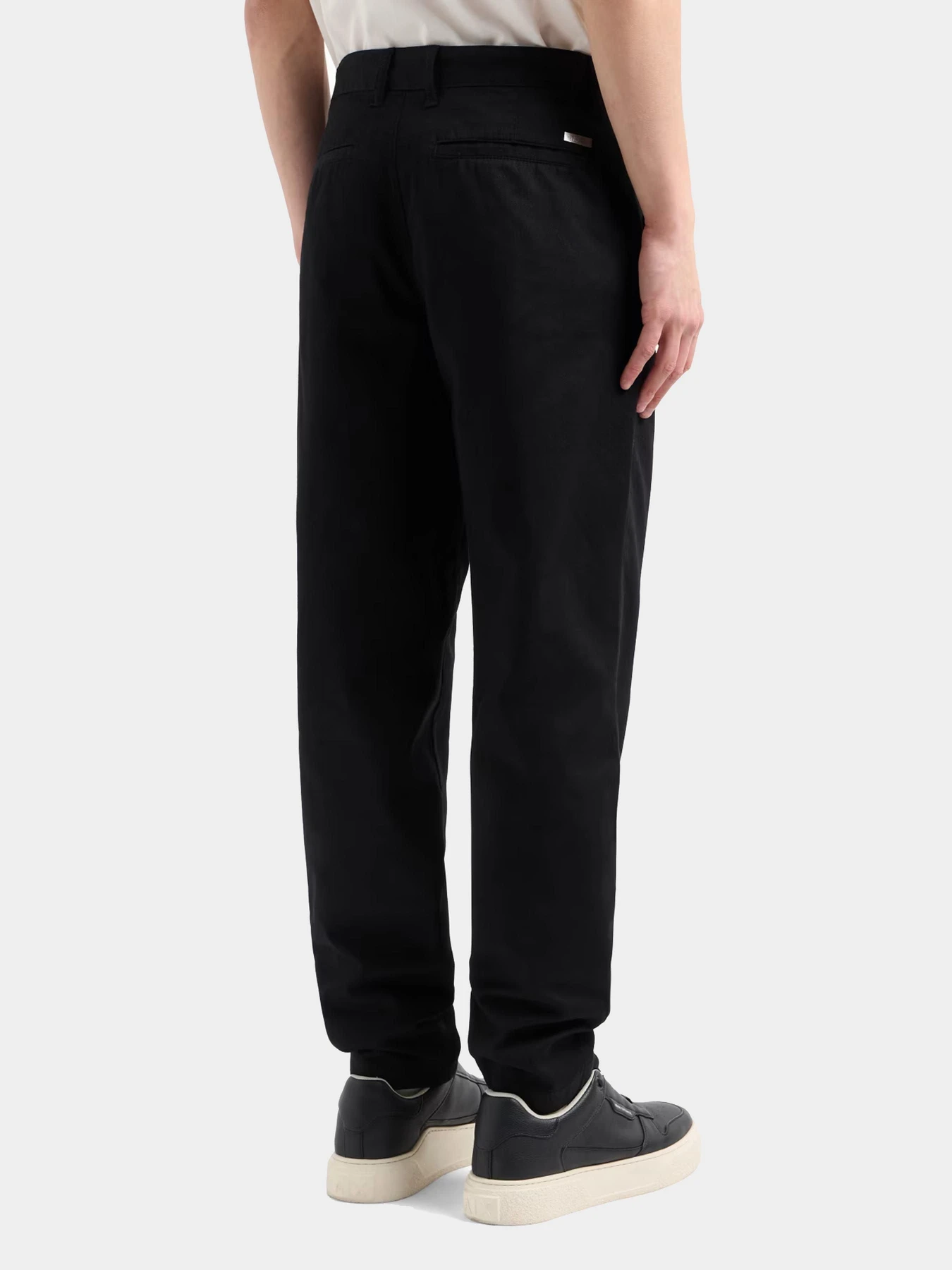 Брюки Armani Exchange модель XM000421-AF13171-UC001 Брюки Armani Exchange модель XM000421-AF13171-UC001 Фото