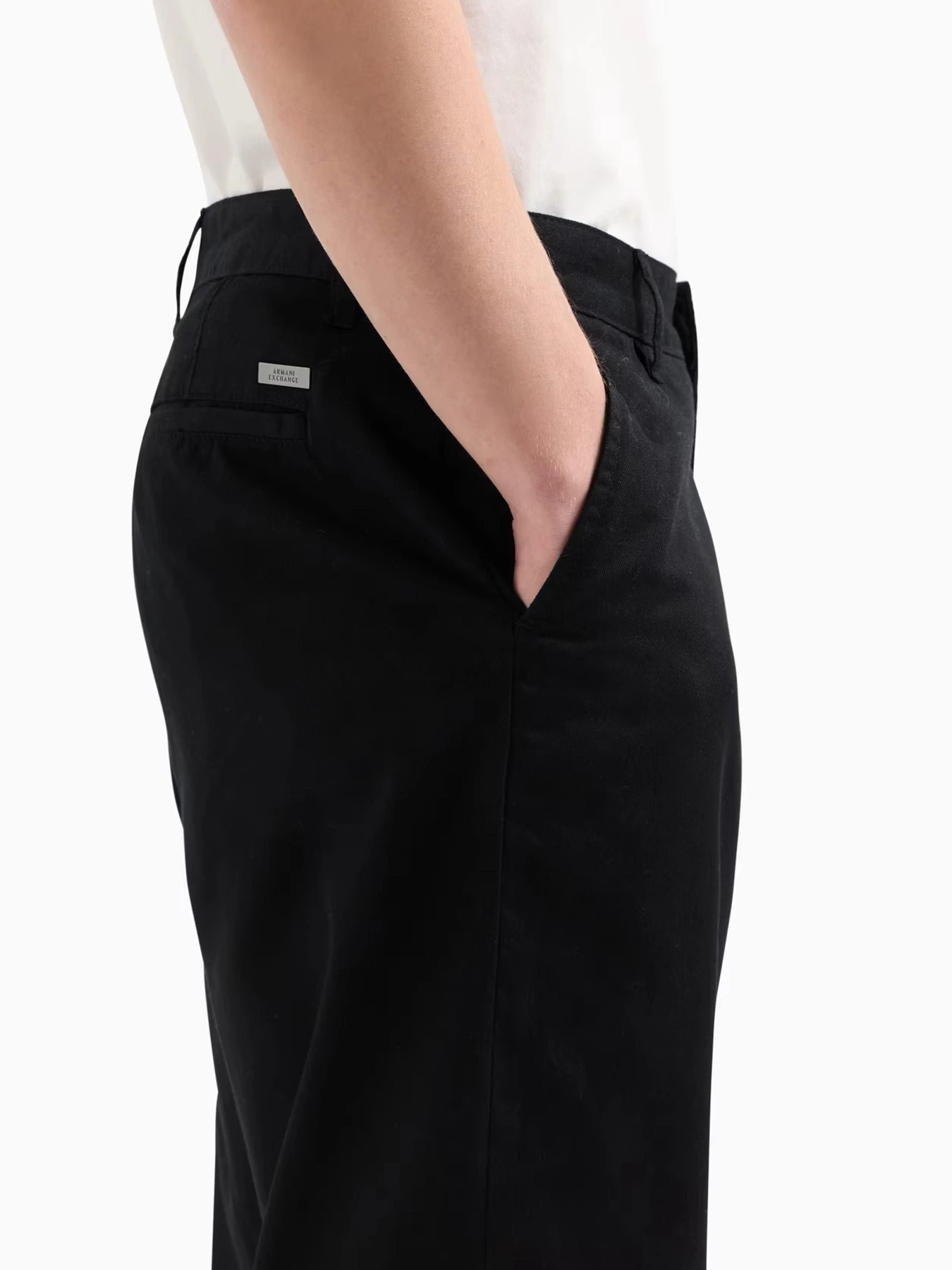 Брюки Armani Exchange модель XM000421-AF13171-UC001 Брюки Armani Exchange модель XM000421-AF13171-UC001 Фото