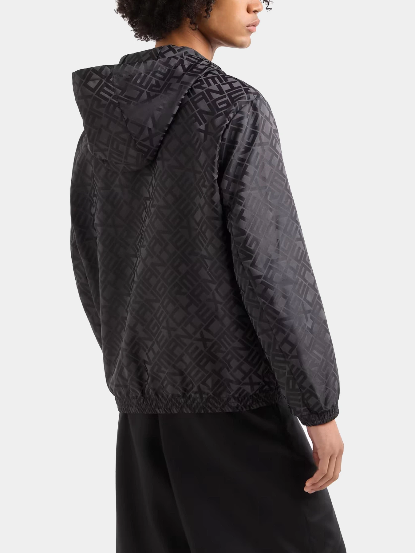 Куртки и дубленки Armani Exchange модель XM000446-AF13096-FC013 Куртки и дубленки Armani Exchange модель XM000446-AF13096-FC013 Фото