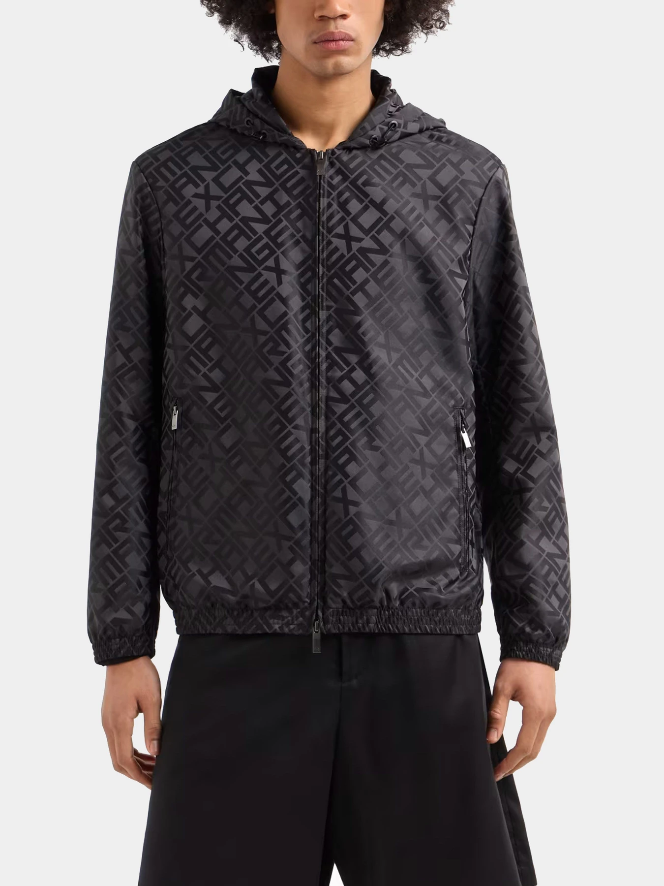 Куртки и дубленки Armani Exchange модель XM000446-AF13096-FC013 Куртки и дубленки Armani Exchange модель XM000446-AF13096-FC013 Фото