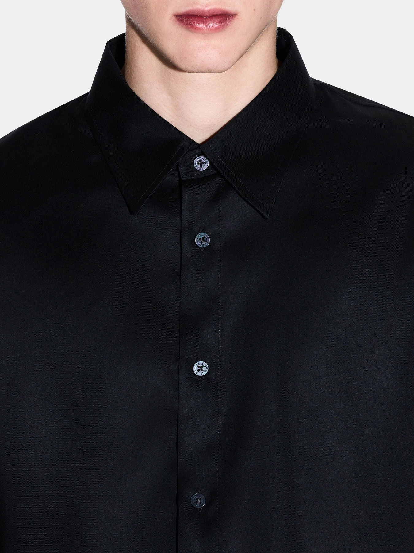 Рубашки Armani Exchange модель XM000451-AF13172-UC001 Рубашки Armani Exchange модель XM000451-AF13172-UC001 Фото