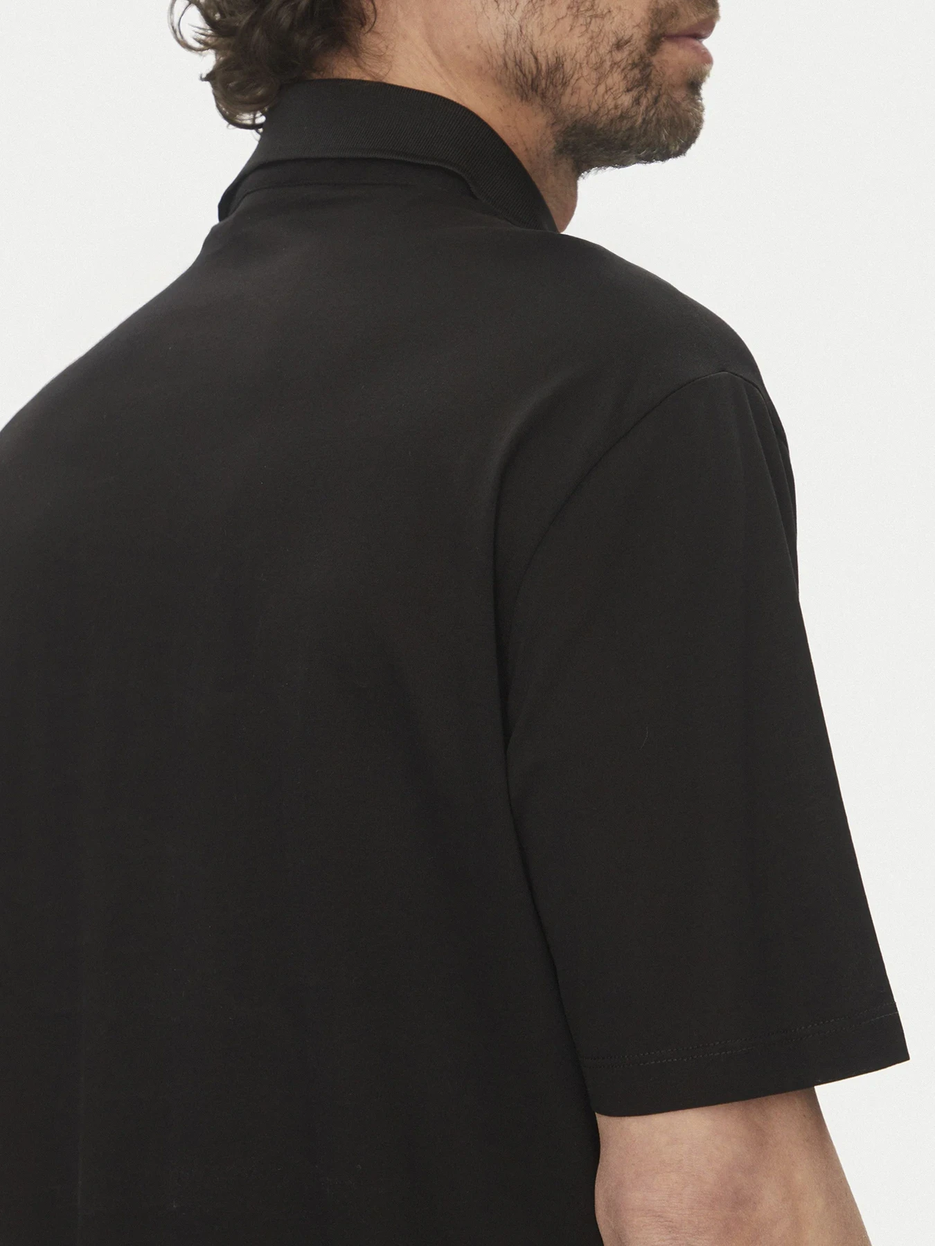 Футболки и поло Armani Exchange модель XM000484-AF10364-UC001 Футболки и поло Armani Exchange модель XM000484-AF10364-UC001 Фото