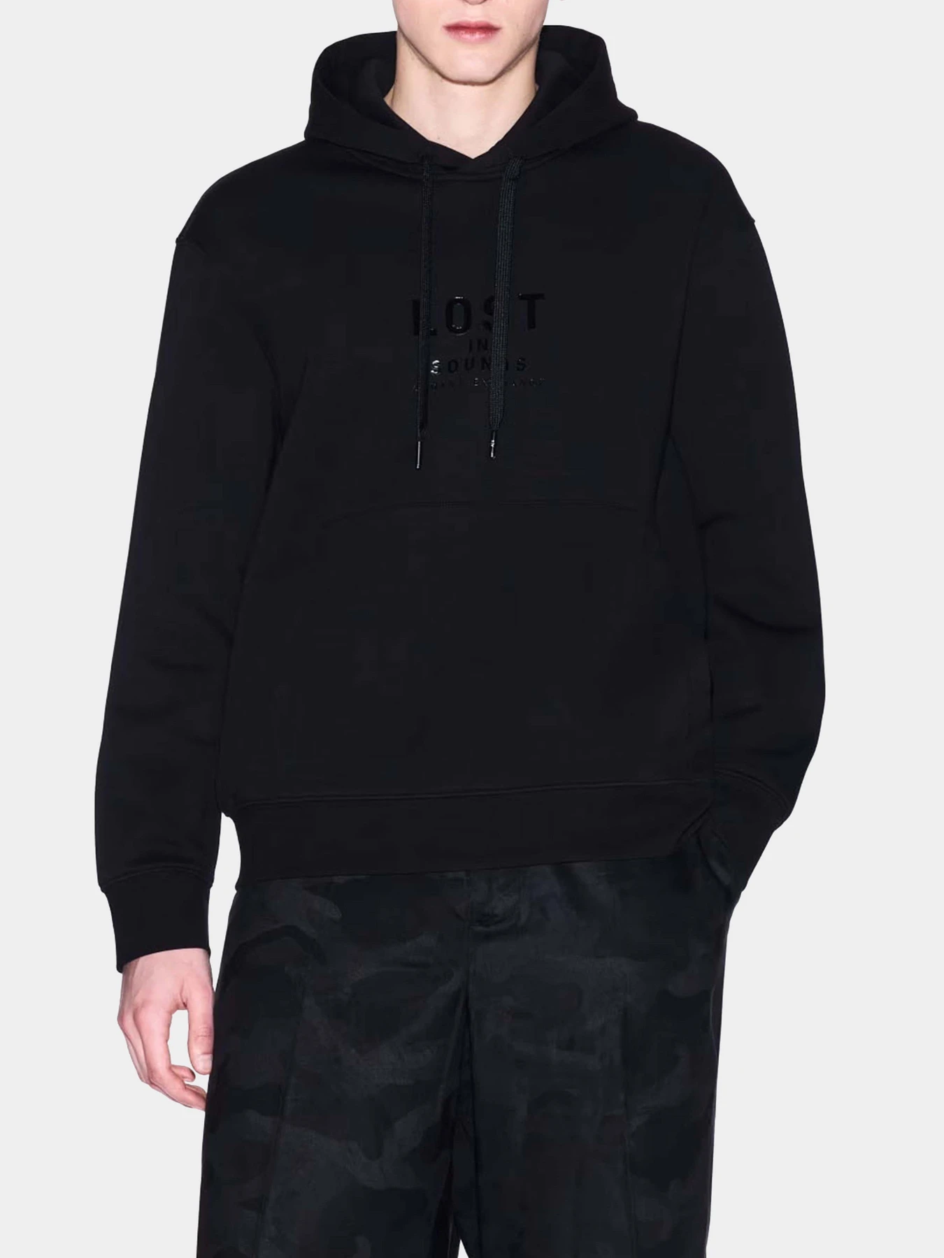 Худи и свитшоты Armani Exchange модель XM000490-AF13047-UC001 Худи и свитшоты Armani Exchange модель XM000490-AF13047-UC001 Фото