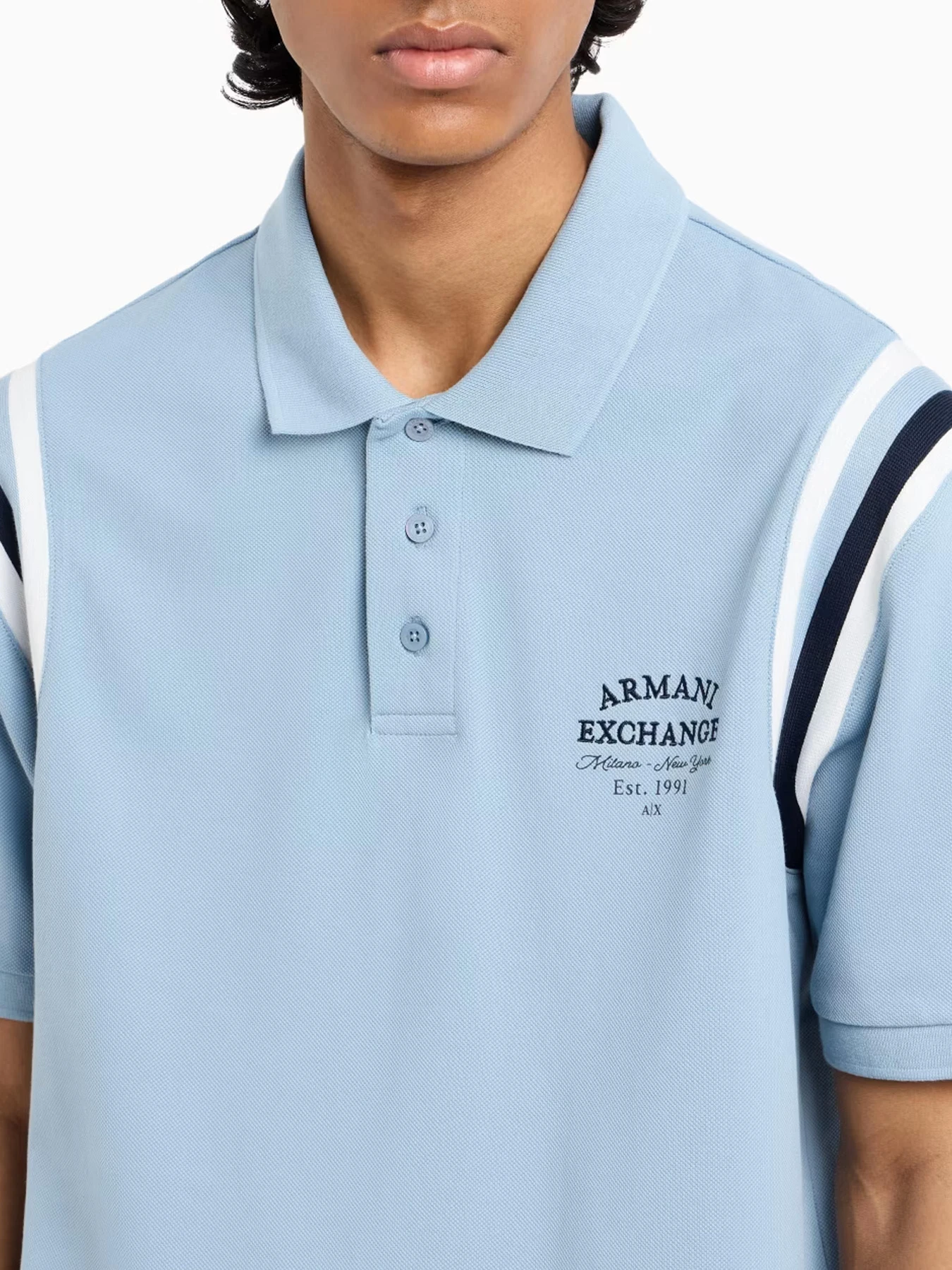 Футболки и поло Armani Exchange модель XM000528-AF13030-U9287 Футболки и поло Armani Exchange модель XM000528-AF13030-U9287 Фото