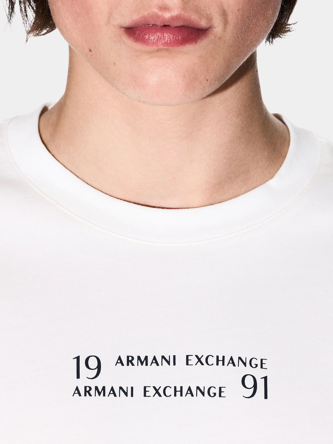 Футболки и поло Armani Exchange модель XM000539-AF10362-U0009 Фото