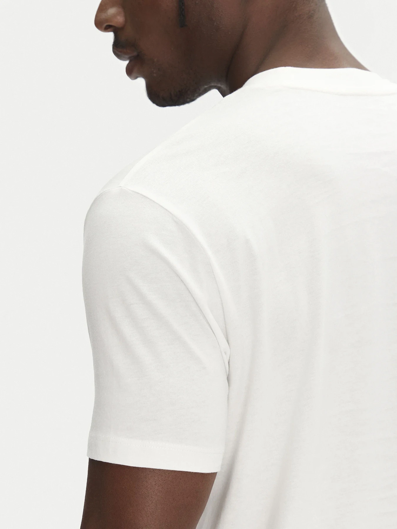 Футболки и поло Armani Exchange модель XM000558-AF10358-U0009 Футболки и поло Armani Exchange модель XM000558-AF10358-U0009 Фото
