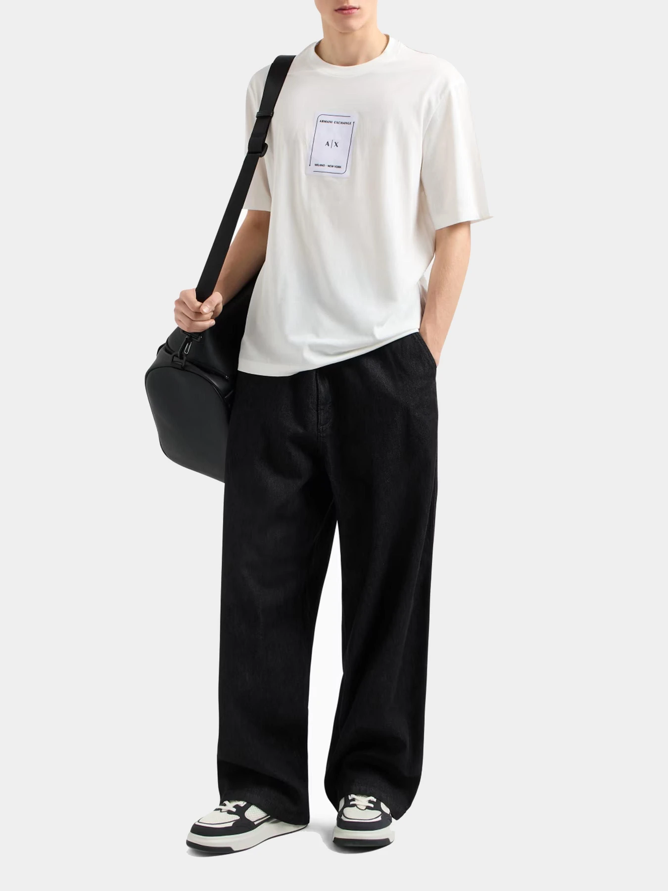 Футболки и поло Armani Exchange модель XM000570-AF10356-U0009 Фото