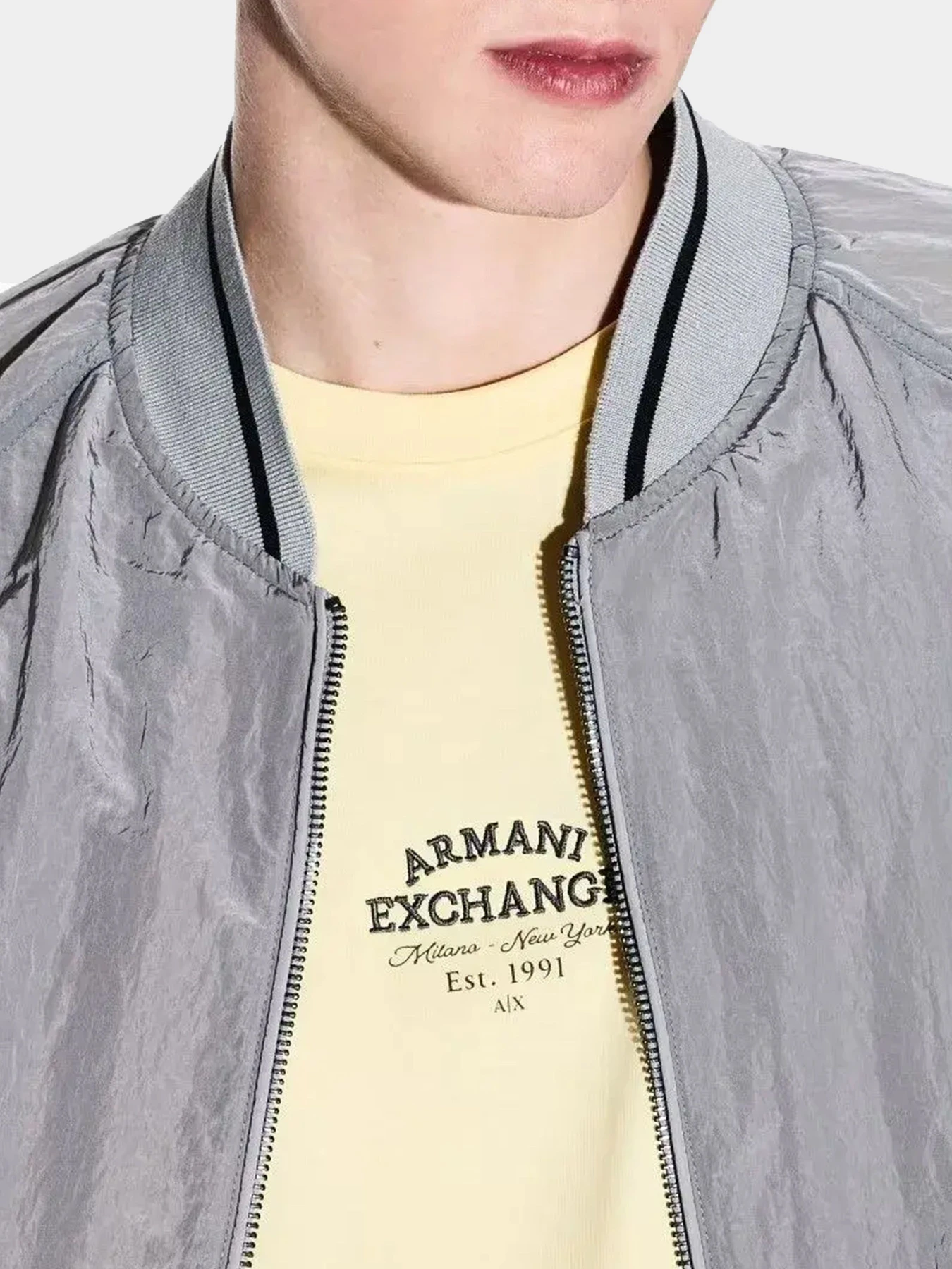 Футболки и поло Armani Exchange модель XM000761-AF12308-U2124 Фото