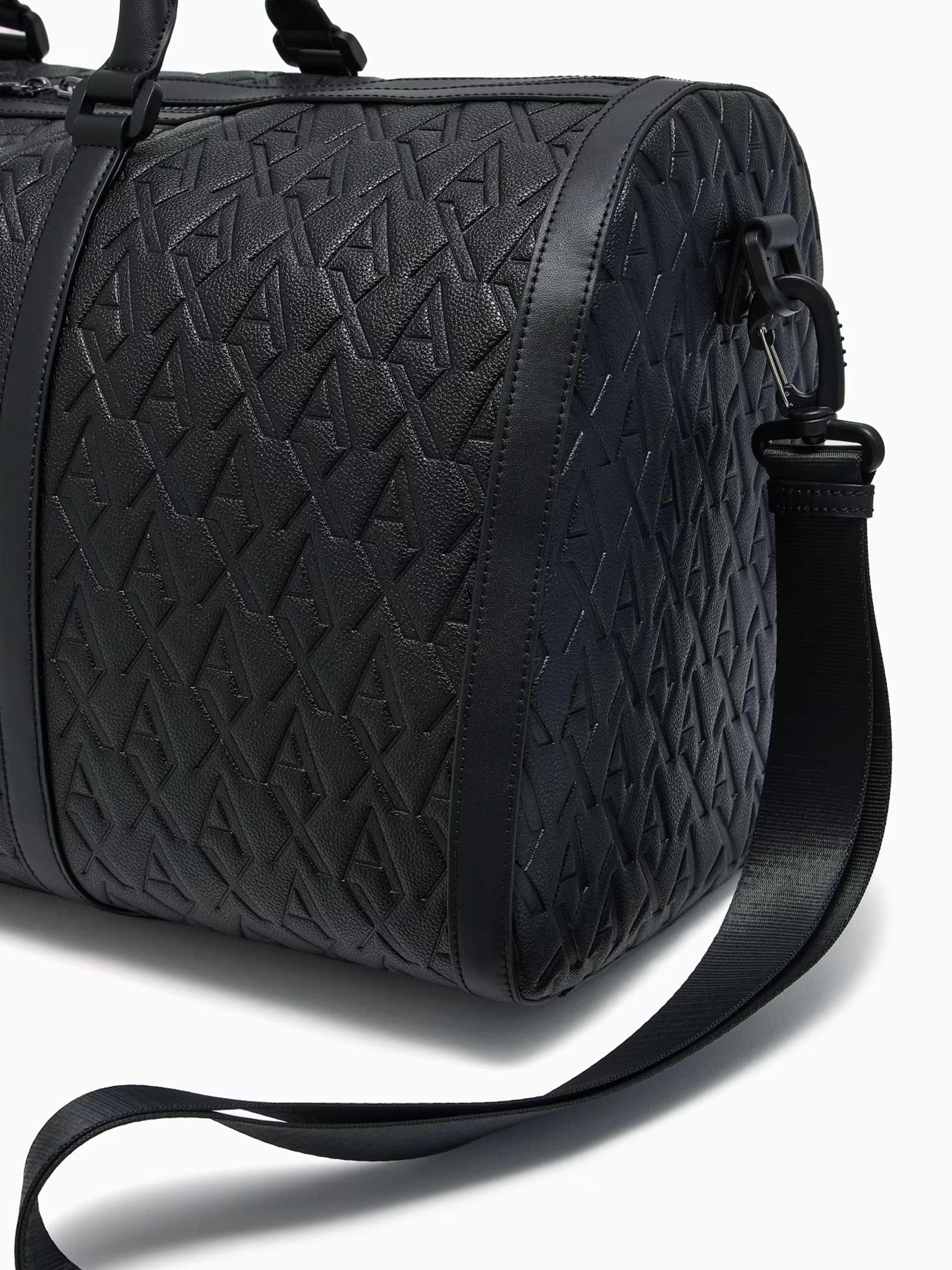 Сумки Armani Exchange модель XM000845-AF12133-UC001 Фото