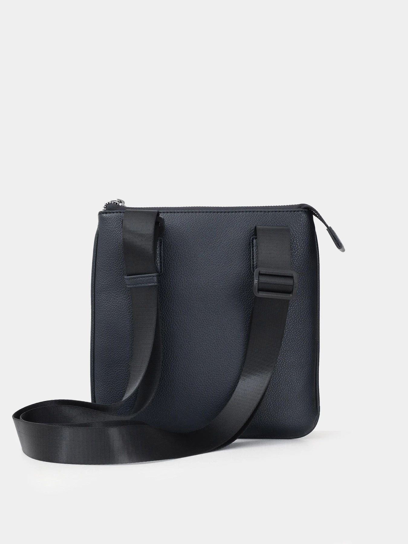 Сумки Armani Exchange модель XM000846-AF12134-UB101 Фото