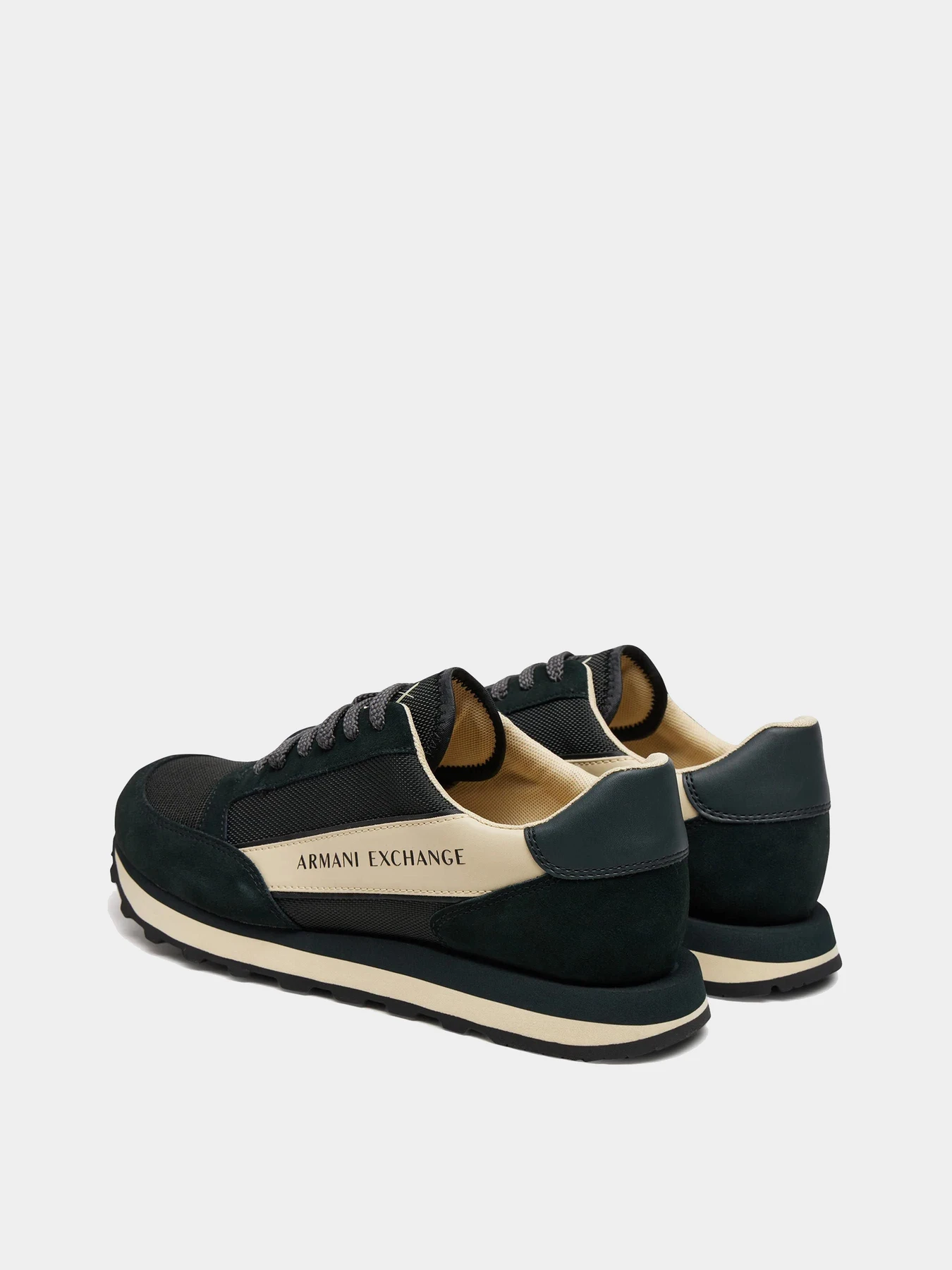Кроссовки Armani Exchange модель XUX083-XV263-U395 Кроссовки Armani Exchange модель XUX083-XV263-U395 Фото
