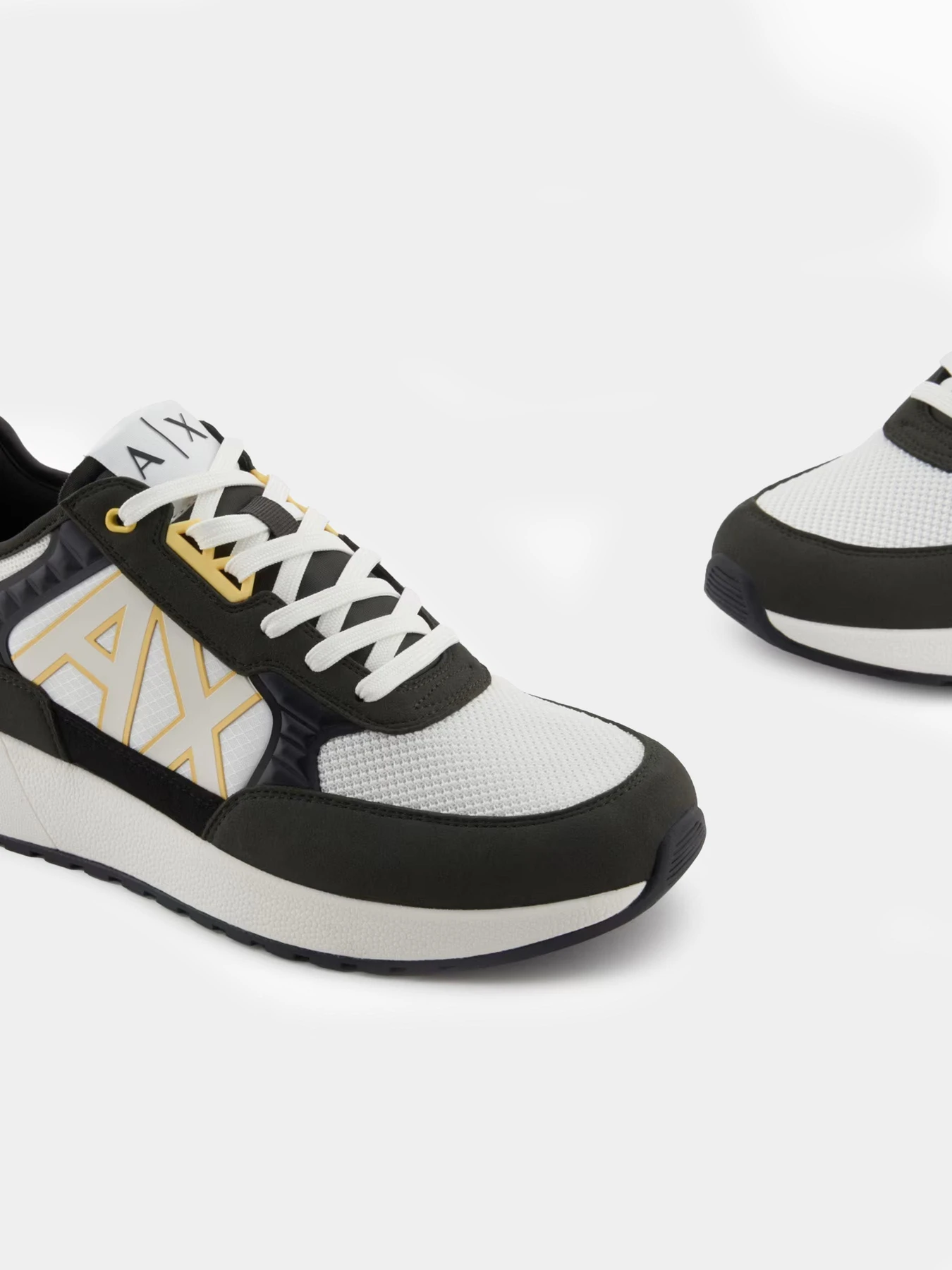 Кроссовки Armani Exchange модель XUX090-XV276-U666 Кроссовки Armani Exchange модель XUX090-XV276-U666 Фото