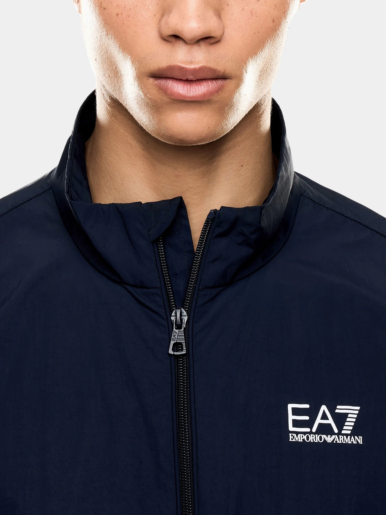 Костюмы EA7 модель 7M000213-AF13190-UB102 Костюмы EA7 модель 7M000213-AF13190-UB102 Фото