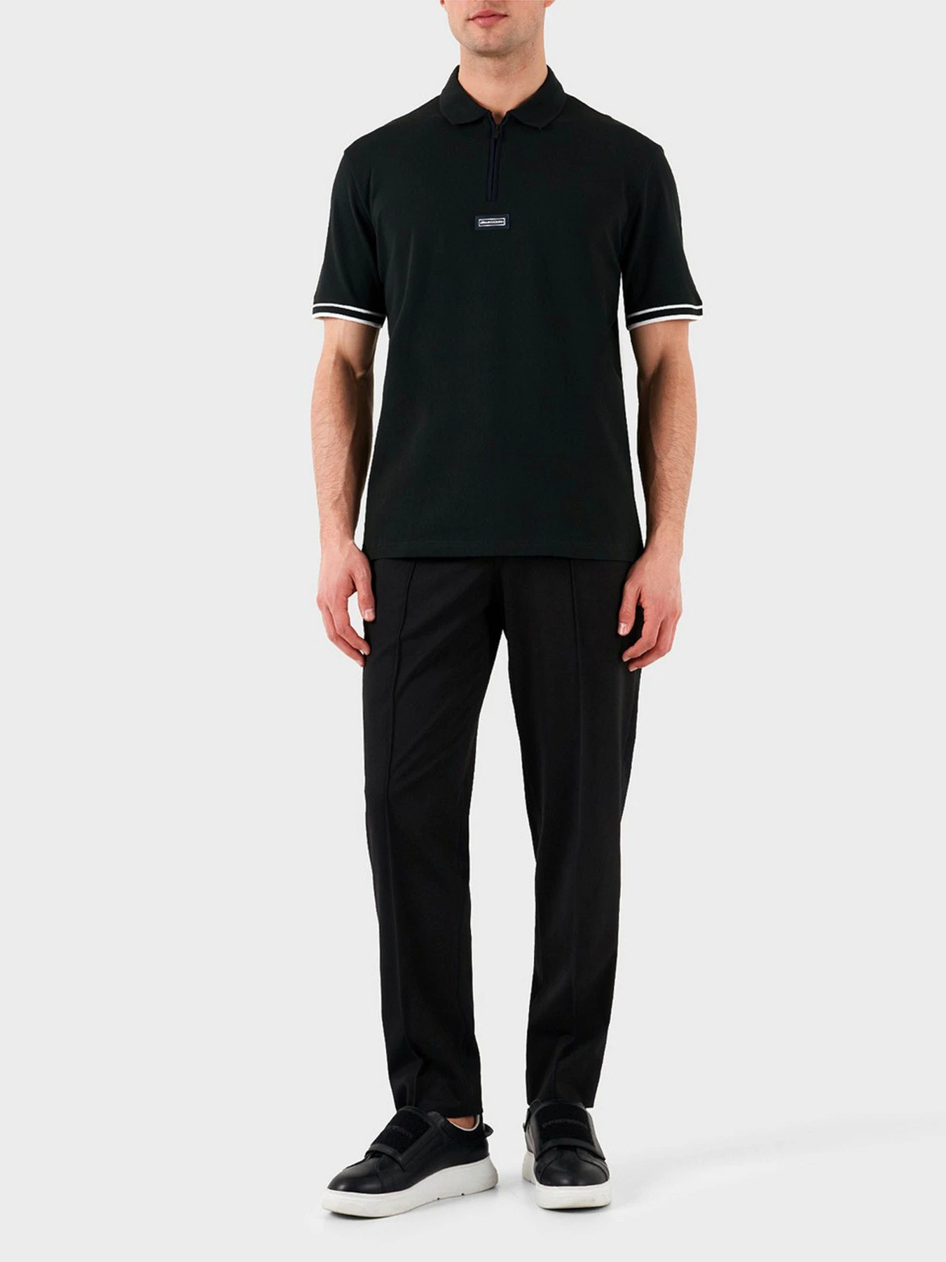 Футболки и поло Armani Exchange модель XM000221-AF10366-UB001 Футболки и поло Armani Exchange модель XM000221-AF10366-UB001 Фото