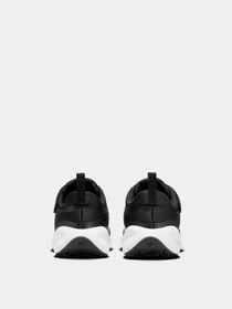 Кроссовки NIKE модель FB7690-003 Фото