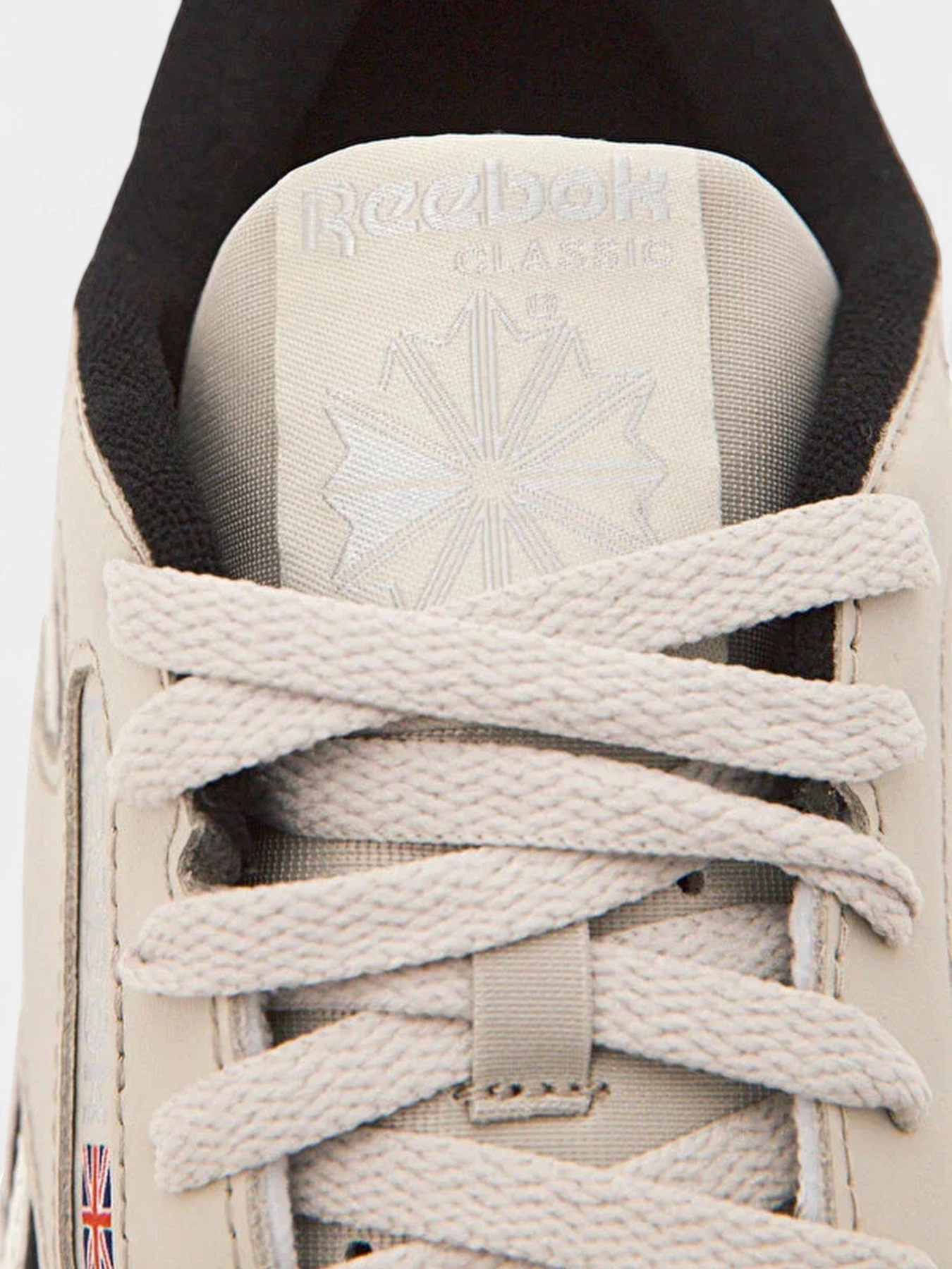 Кроссовки Reebok модель 102010425 Кроссовки Reebok модель 102010425 Фото
