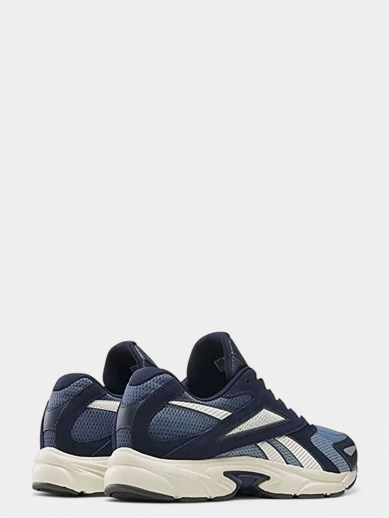 Кроссовки Reebok модель 102010801 Кроссовки Reebok модель 102010801 Фото
