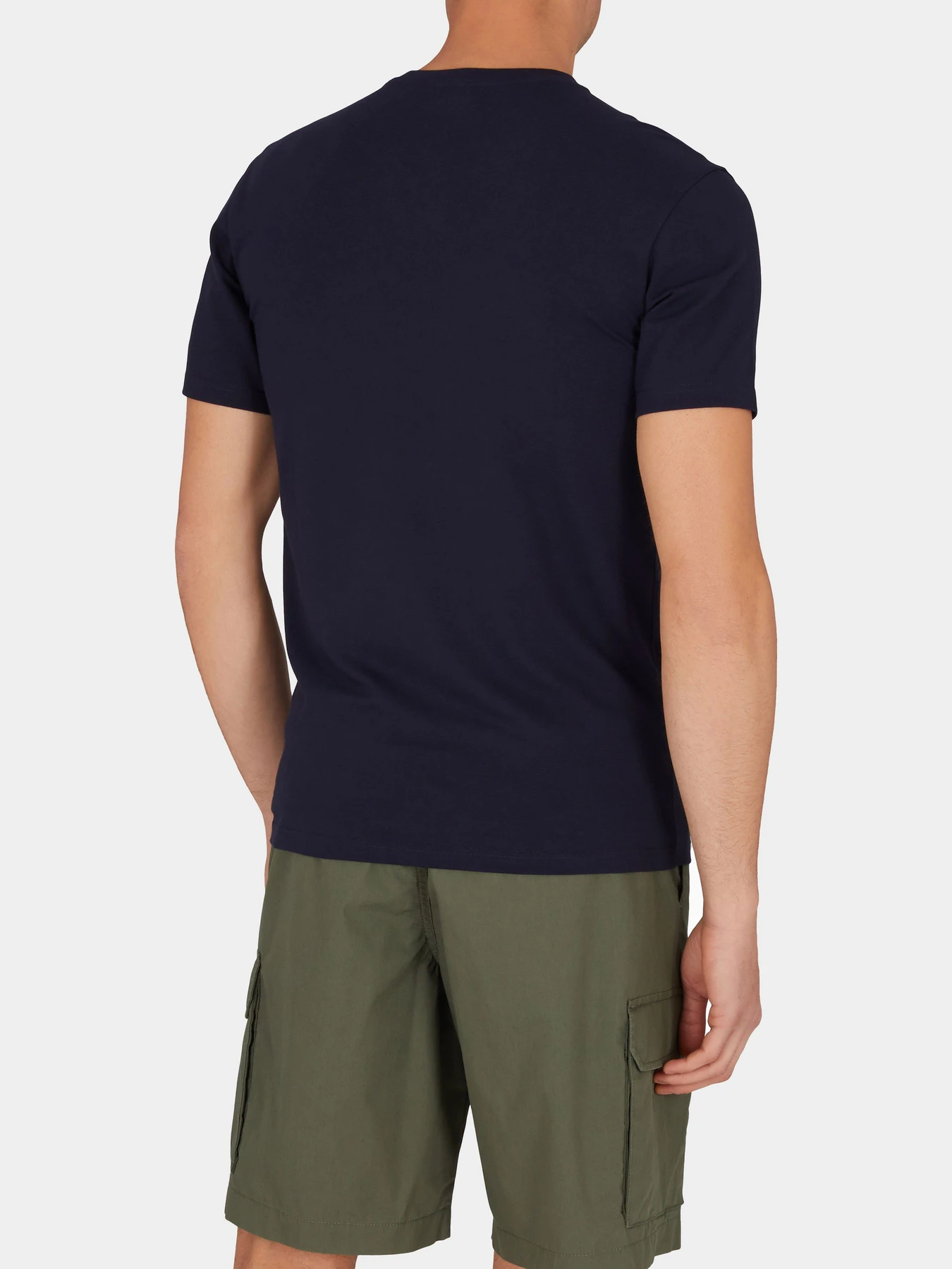 Футболки и поло Emporio Armani модель EM000379-AF10784-UB102 Футболки и поло Emporio Armani модель EM000379-AF10784-UB102 Фото