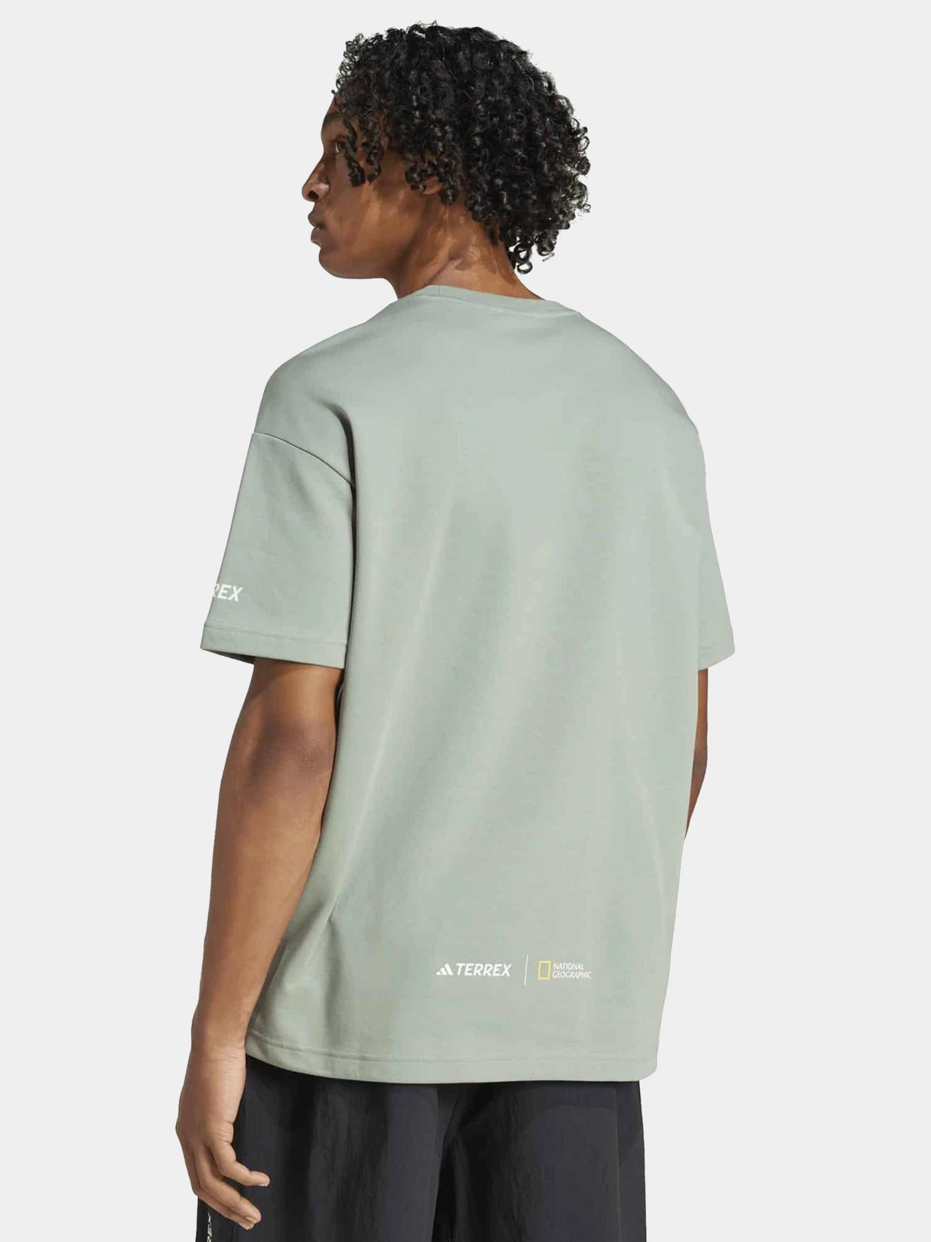 Футболки и поло Adidas модель JD5963 Футболки и поло Adidas модель JD5963 Фото