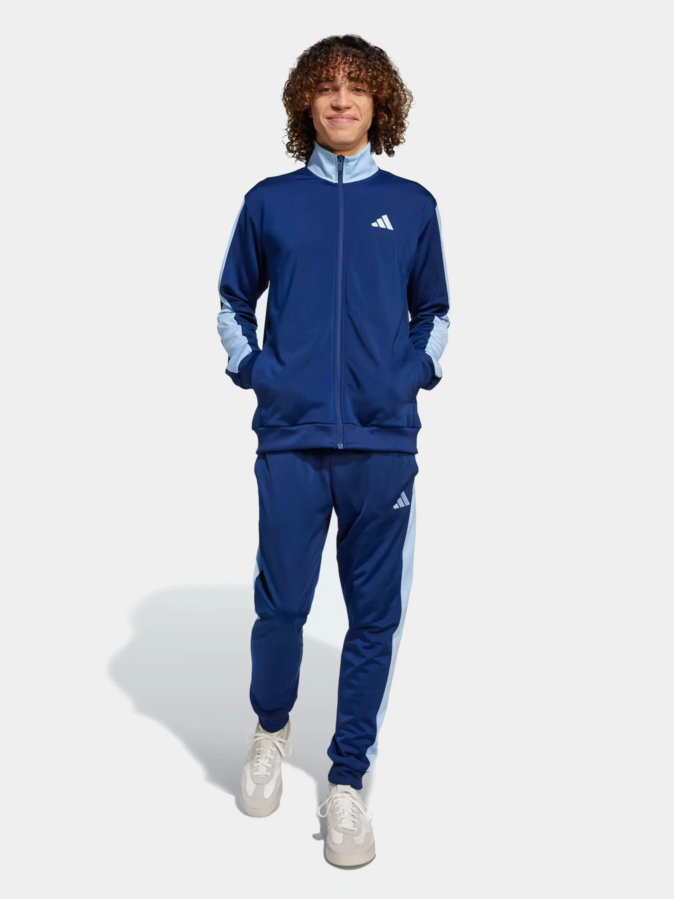 Костюмы Adidas модель JI8898 Костюмы Adidas модель JI8898 Фото