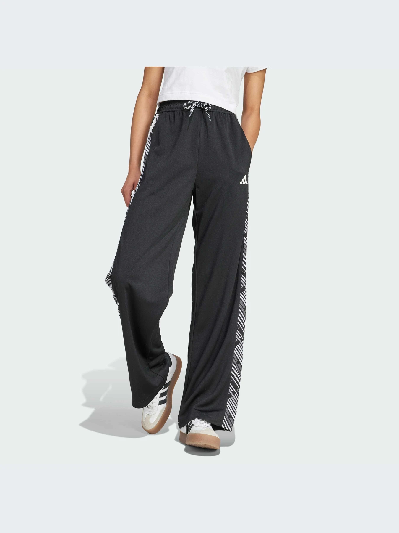 Брюки Adidas Tiro модель KA3337-KZ Брюки Adidas Tiro модель KA3337-KZ Фото