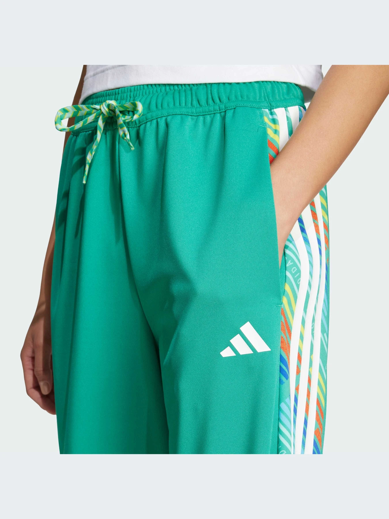 Брюки Adidas Tiro модель KA3338-KZ Брюки Adidas Tiro модель KA3338-KZ Фото
