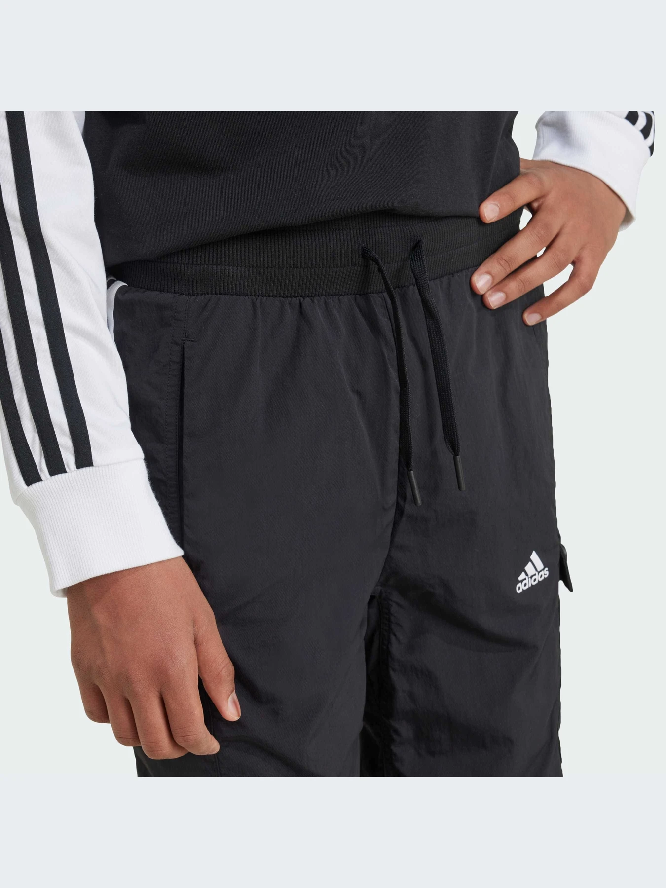 Шорты Adidas модель IV7050-KZ Шорты Adidas модель IV7050-KZ Фото
